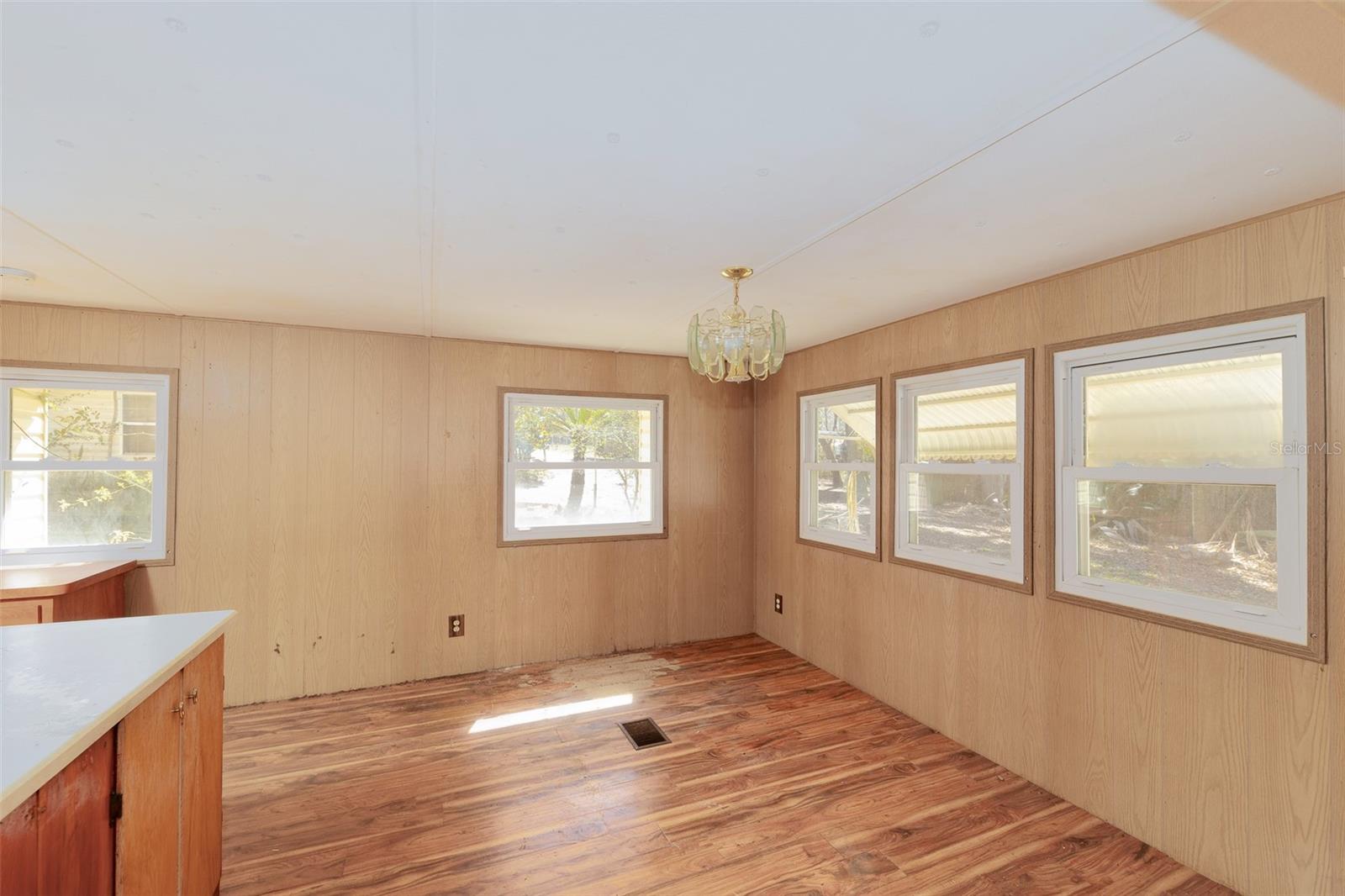 Image 7 of 23 For Address Not Provided