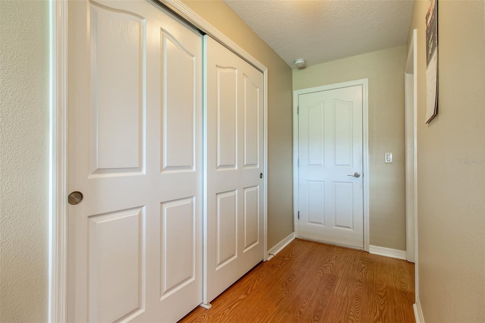 Image 24 of 37 For 16215 15th Court