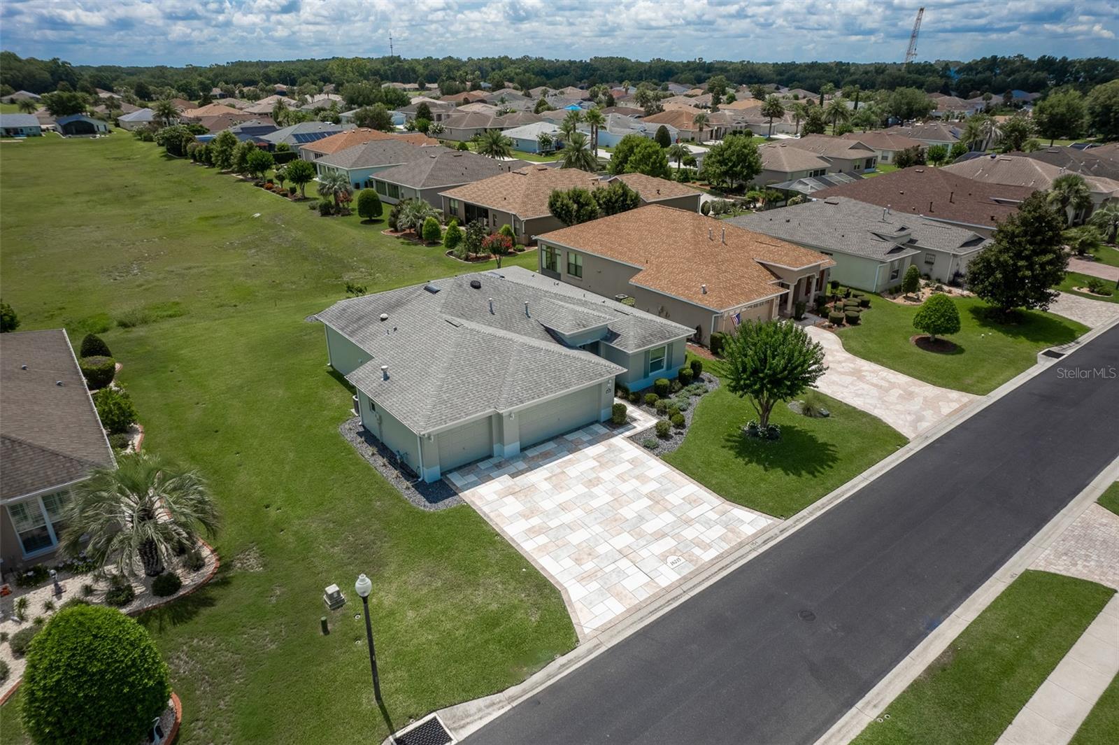 Image 32 of 37 For 16215 15th Court