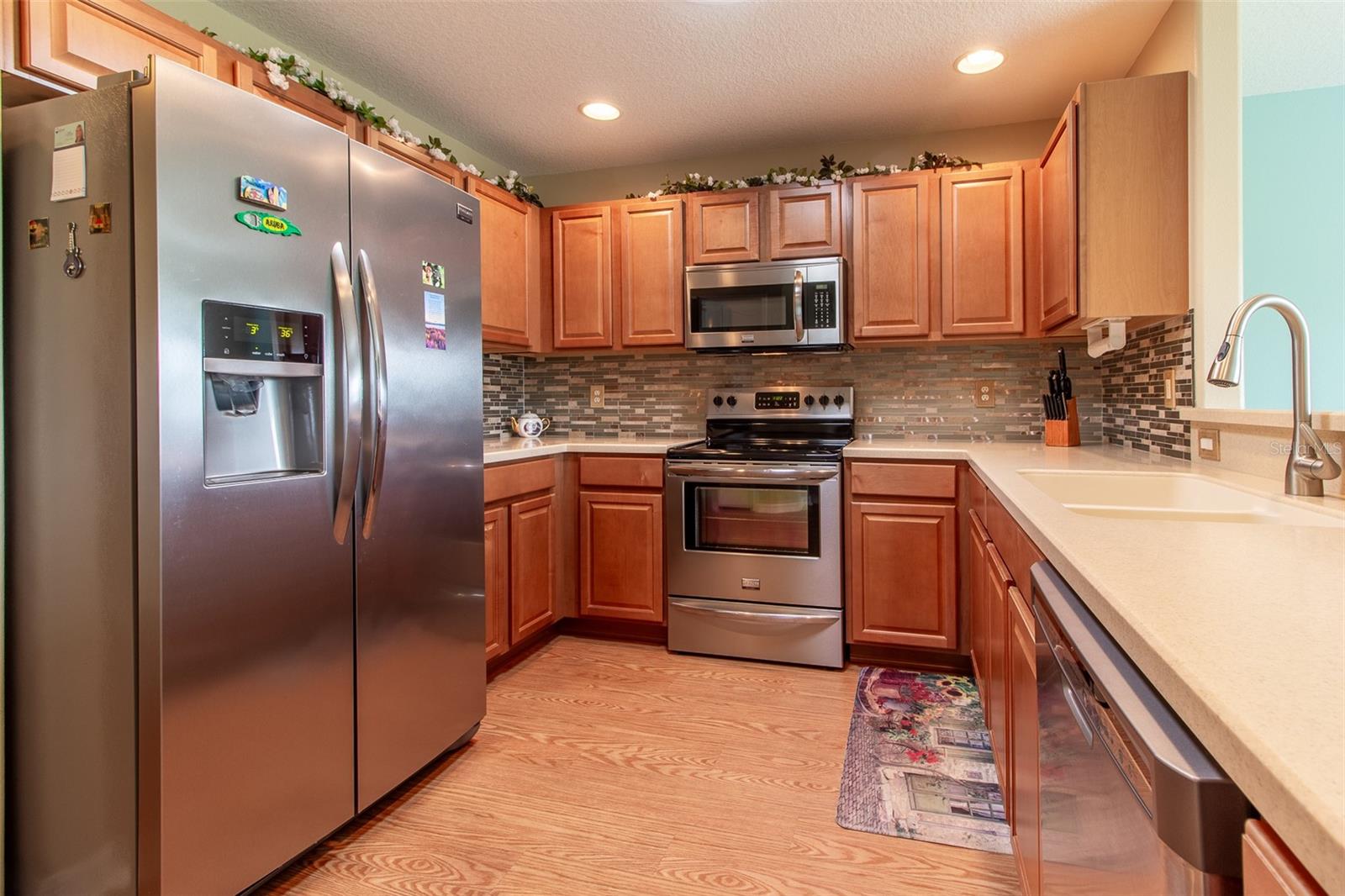 Image 9 of 37 For 16215 15th Court