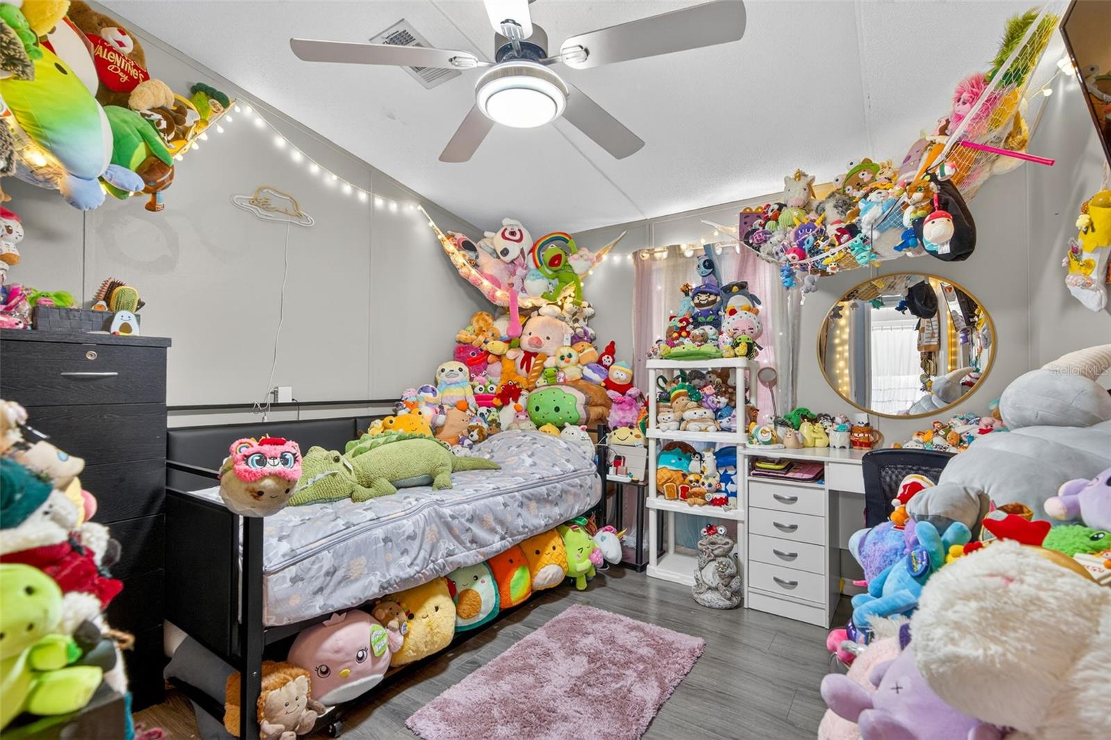 Image 20 of 39 For 16820 165th Avenue