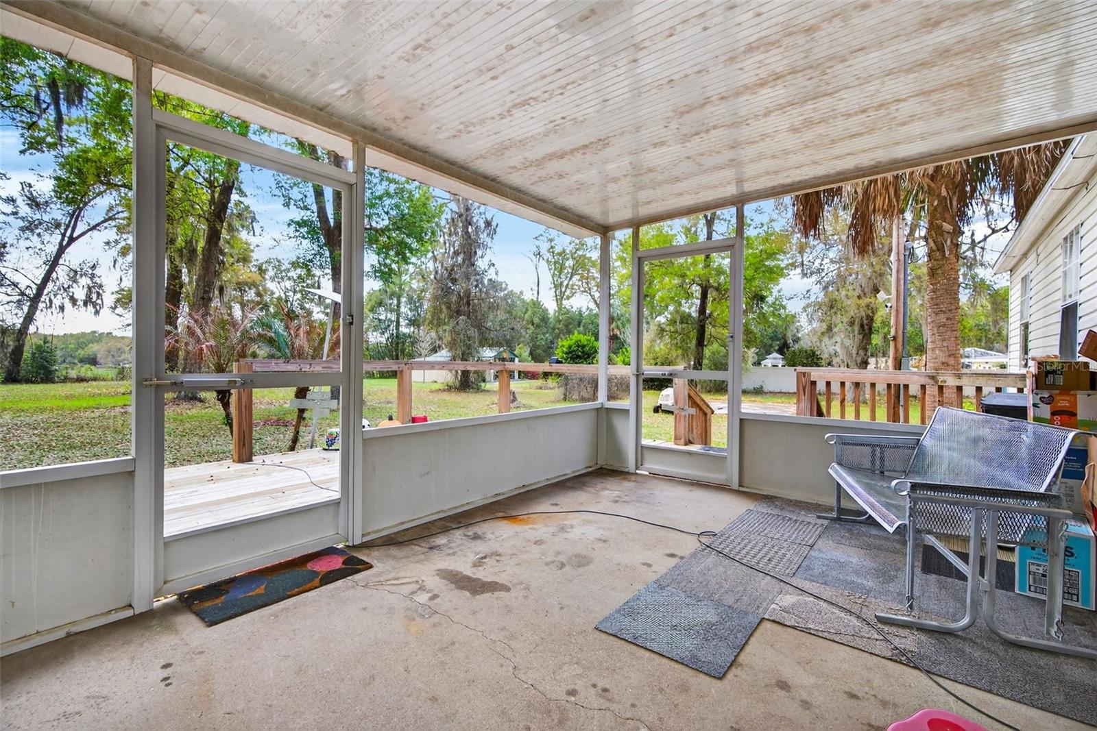 Image 25 of 39 For 16820 165th Avenue