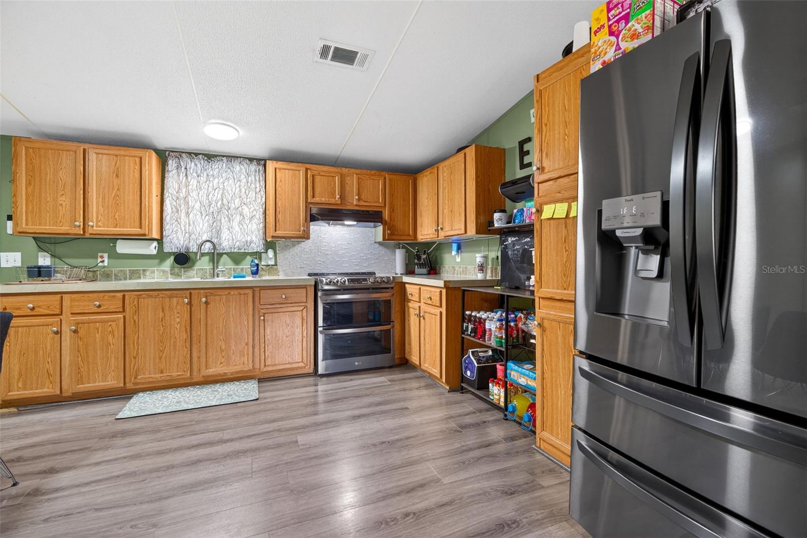 Image 9 of 39 For 16820 165th Avenue