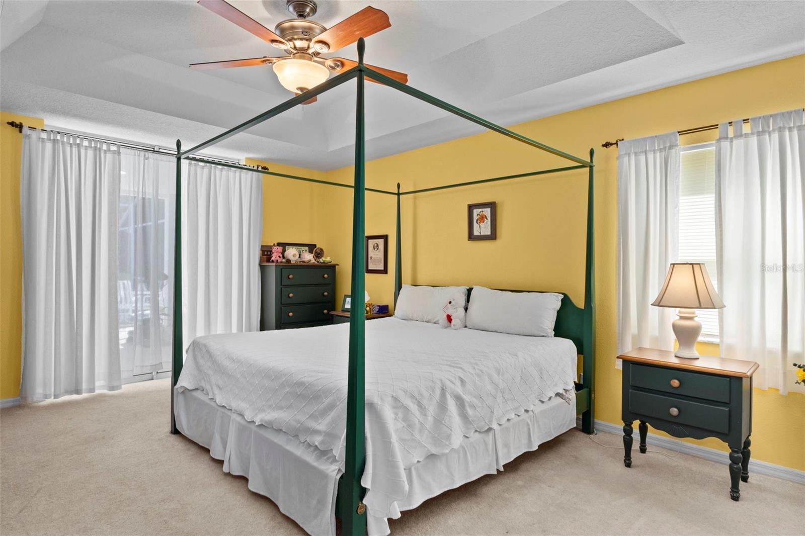 Listing photo id 19 for 13 Cupania Court