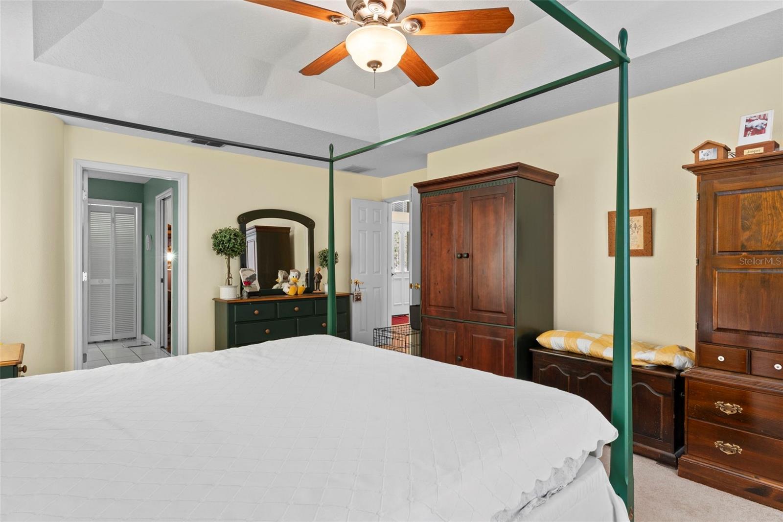 Listing photo id 20 for 13 Cupania Court