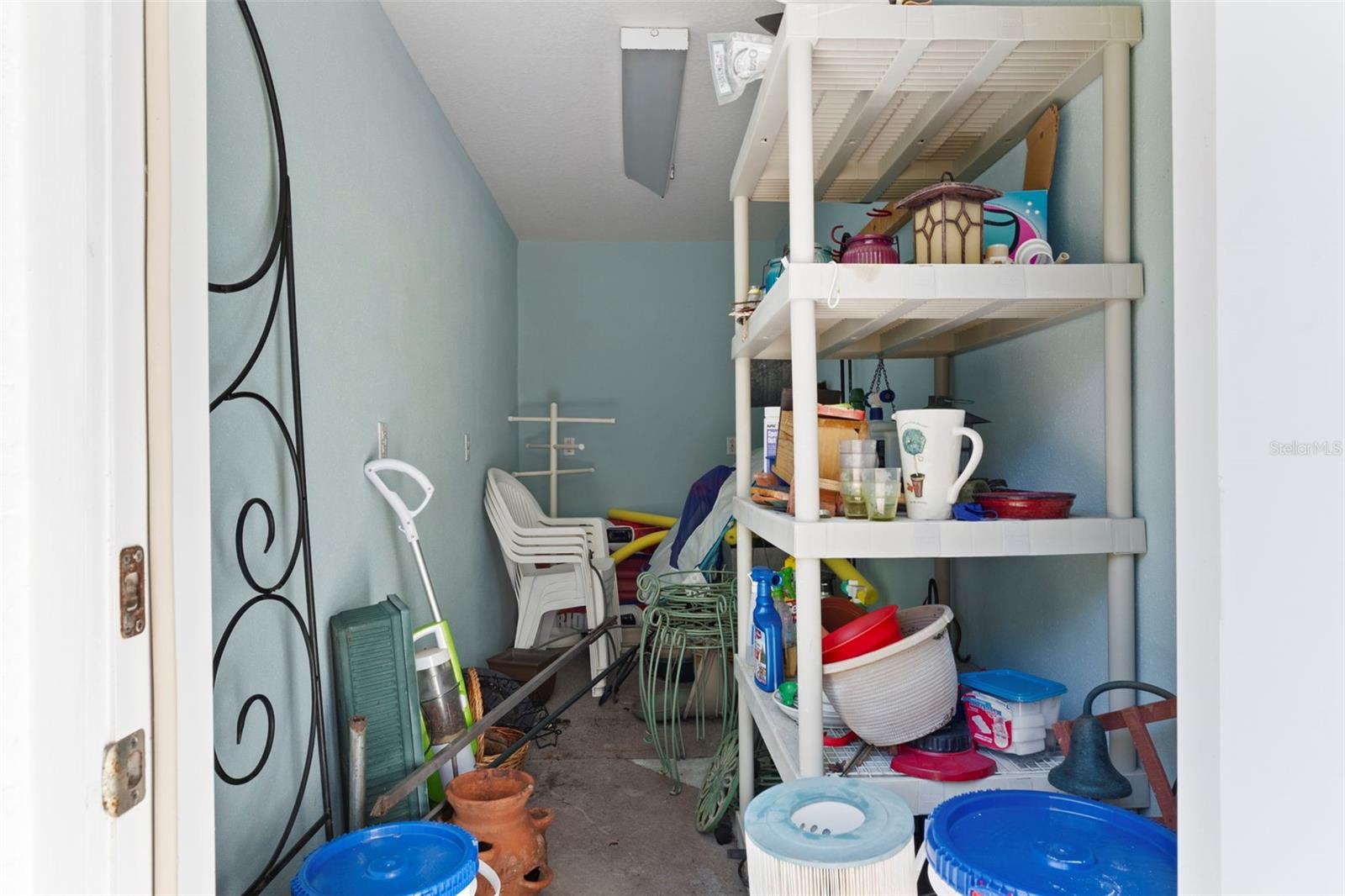 Listing photo id 37 for 13 Cupania Court