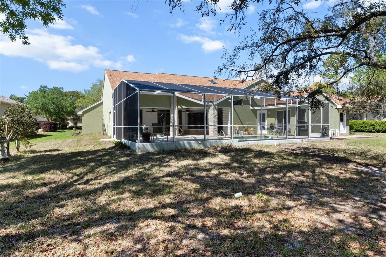 Listing photo id 39 for 13 Cupania Court