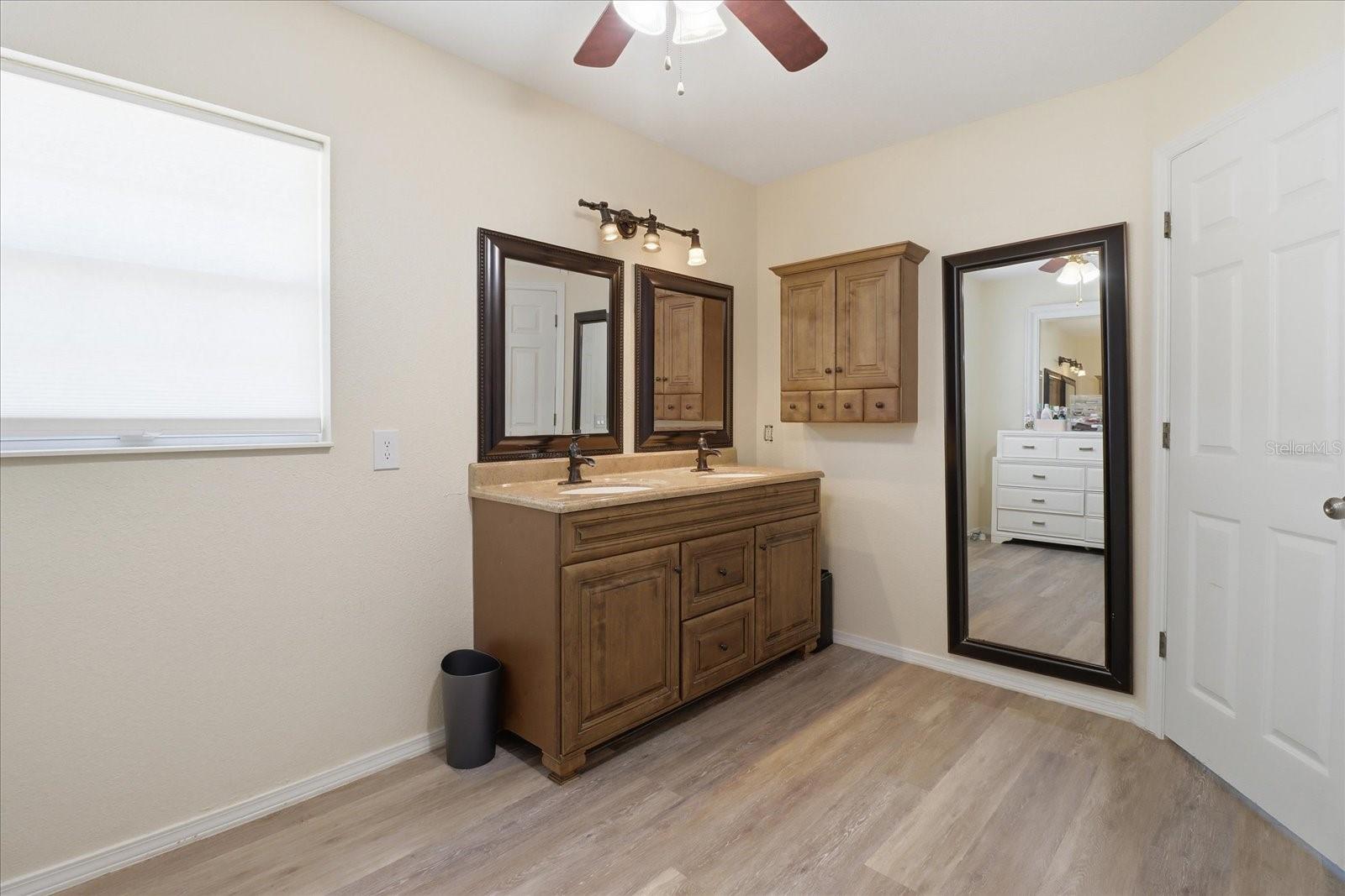 Image 17 of 46 For 1040 162nd Place