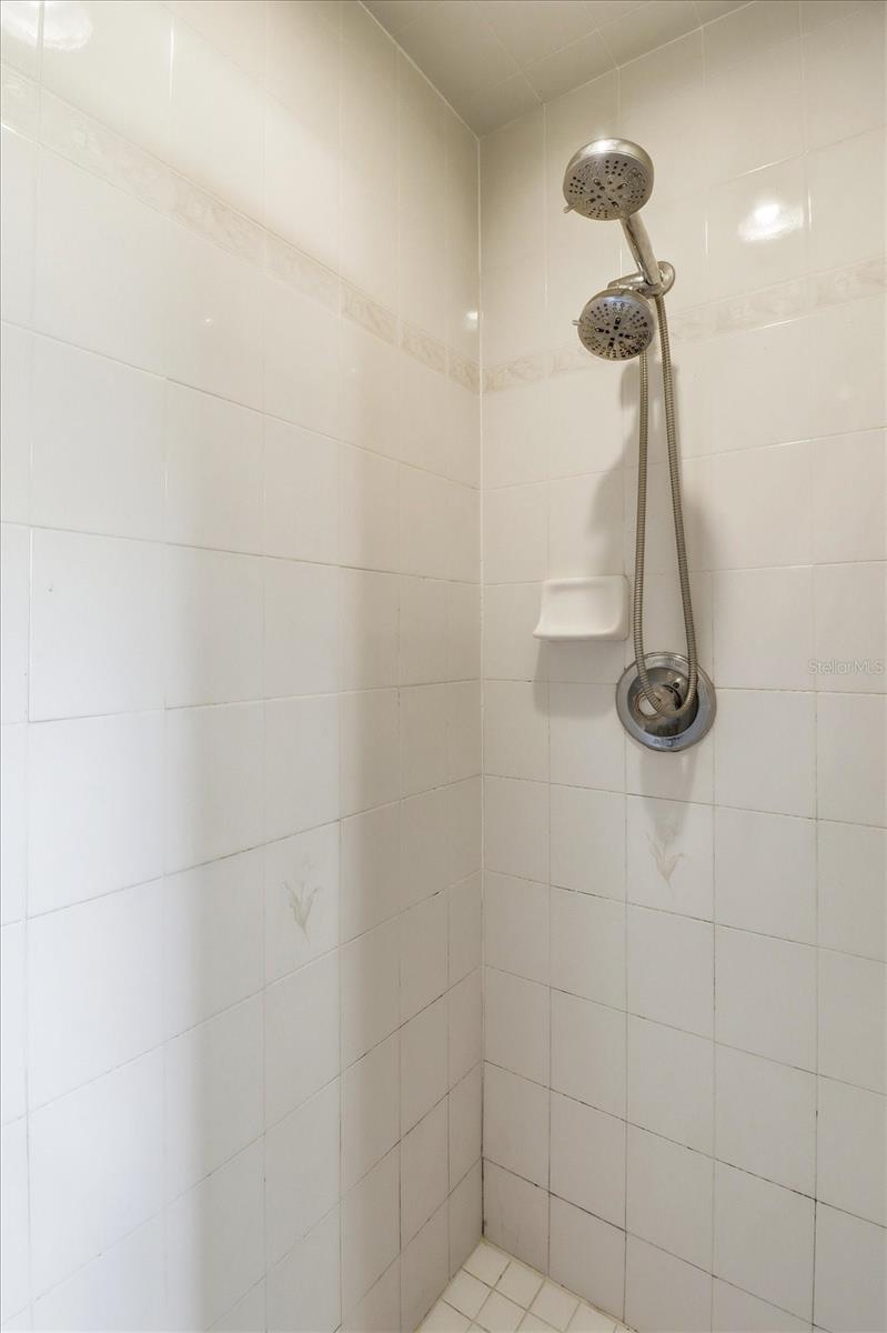 Image 19 of 46 For 1040 162nd Place