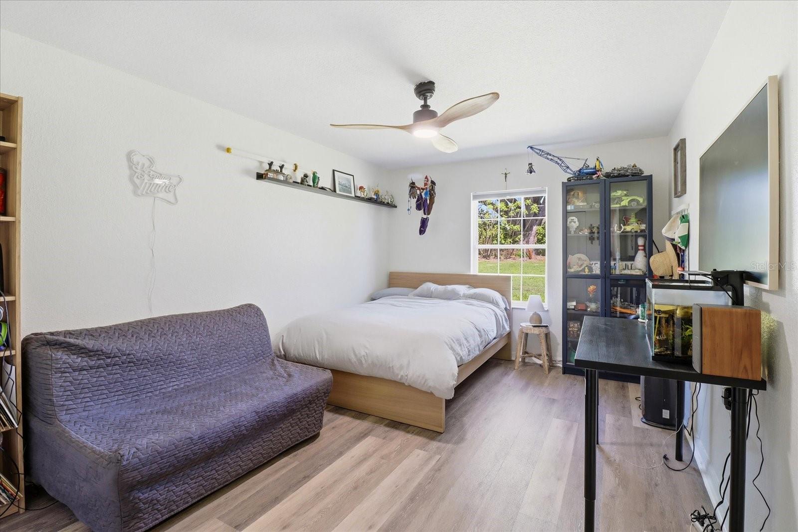 Image 20 of 46 For 1040 162nd Place