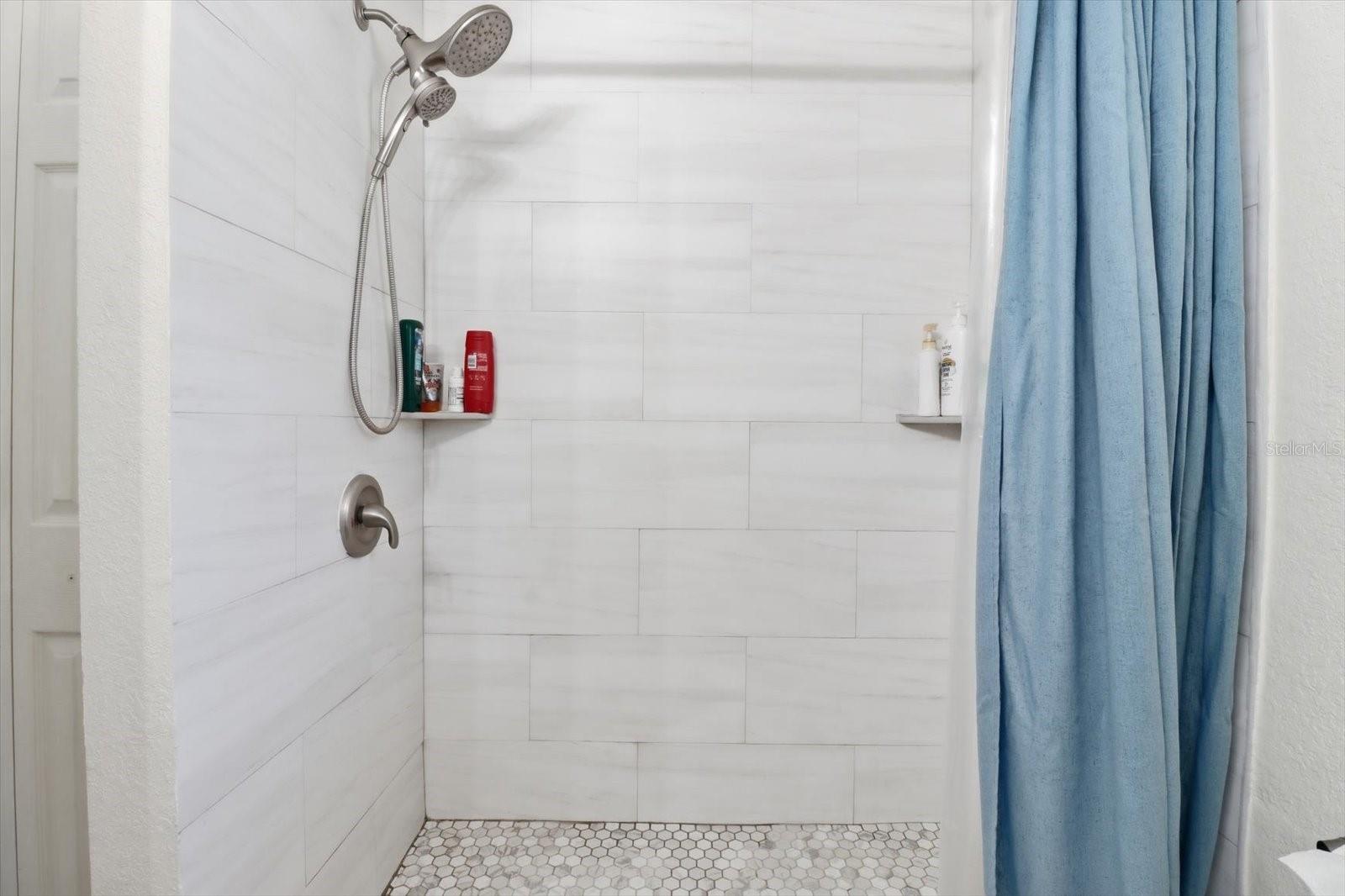 Image 25 of 46 For 1040 162nd Place