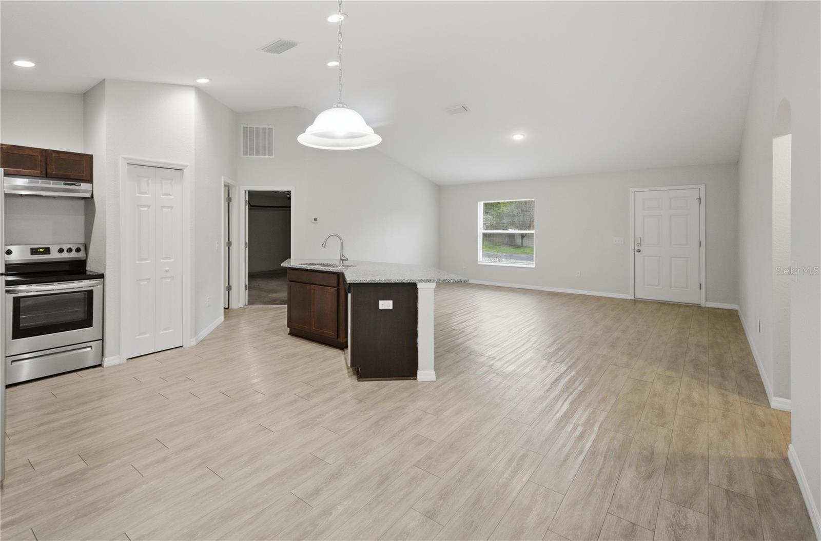 Image 7 of 20 For 57 Juniper Track