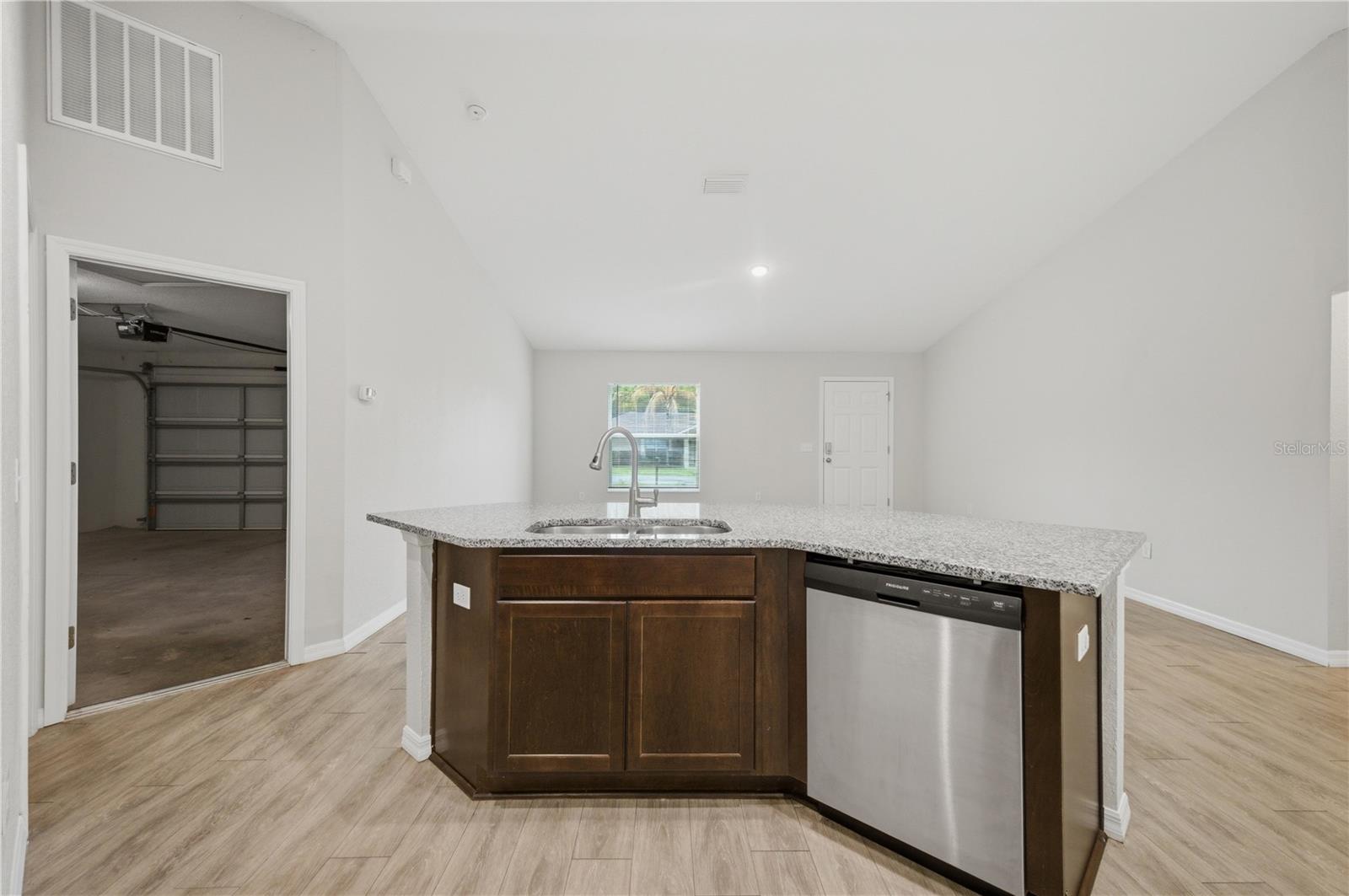 Image 9 of 20 For 57 Juniper Track