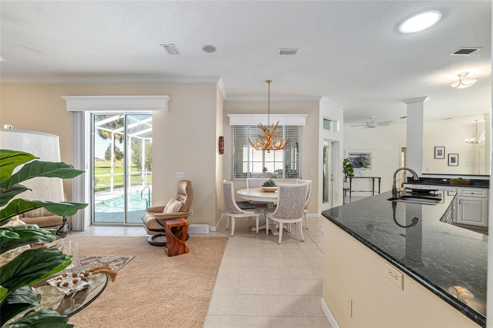 Image 27 of 91 For 5711 25th Loop