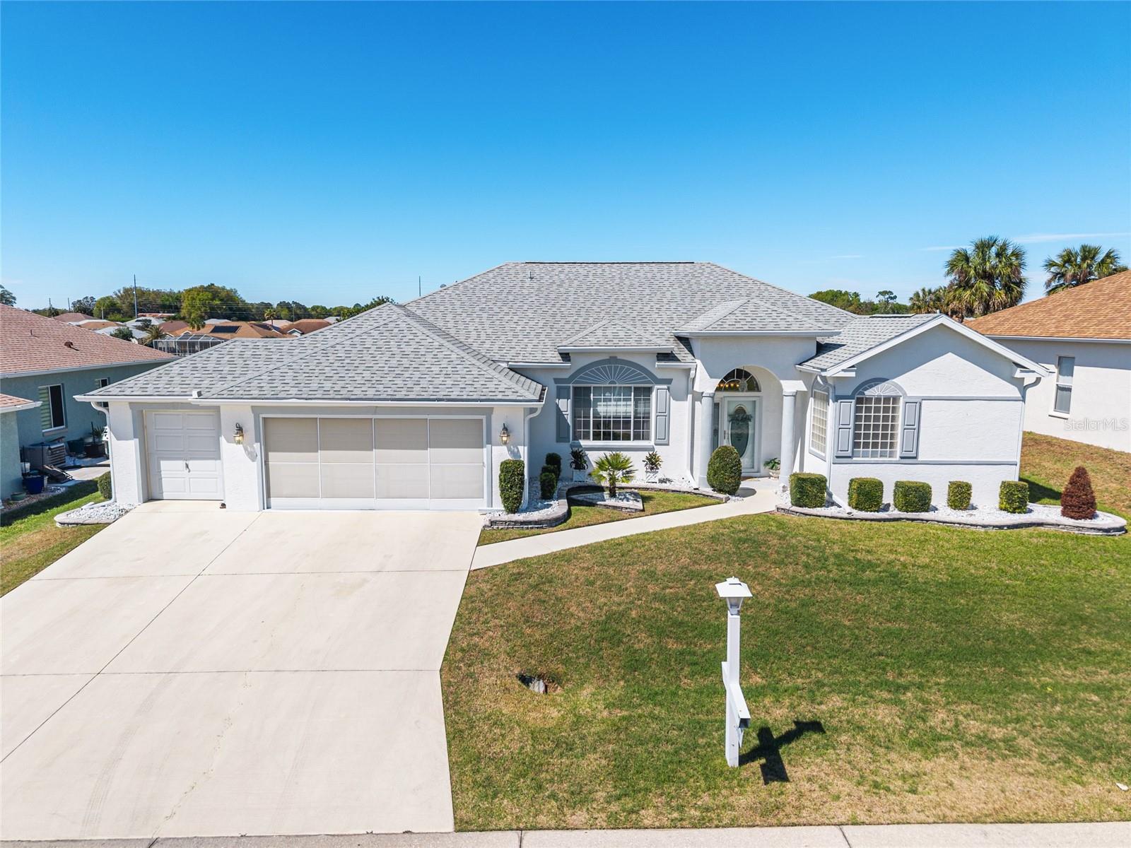 Image 4 of 91 For 5711 25th Loop