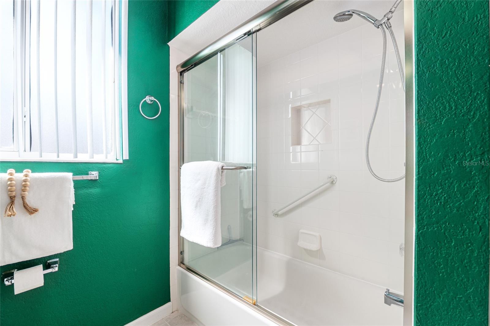 Image 56 of 91 For 5711 25th Loop