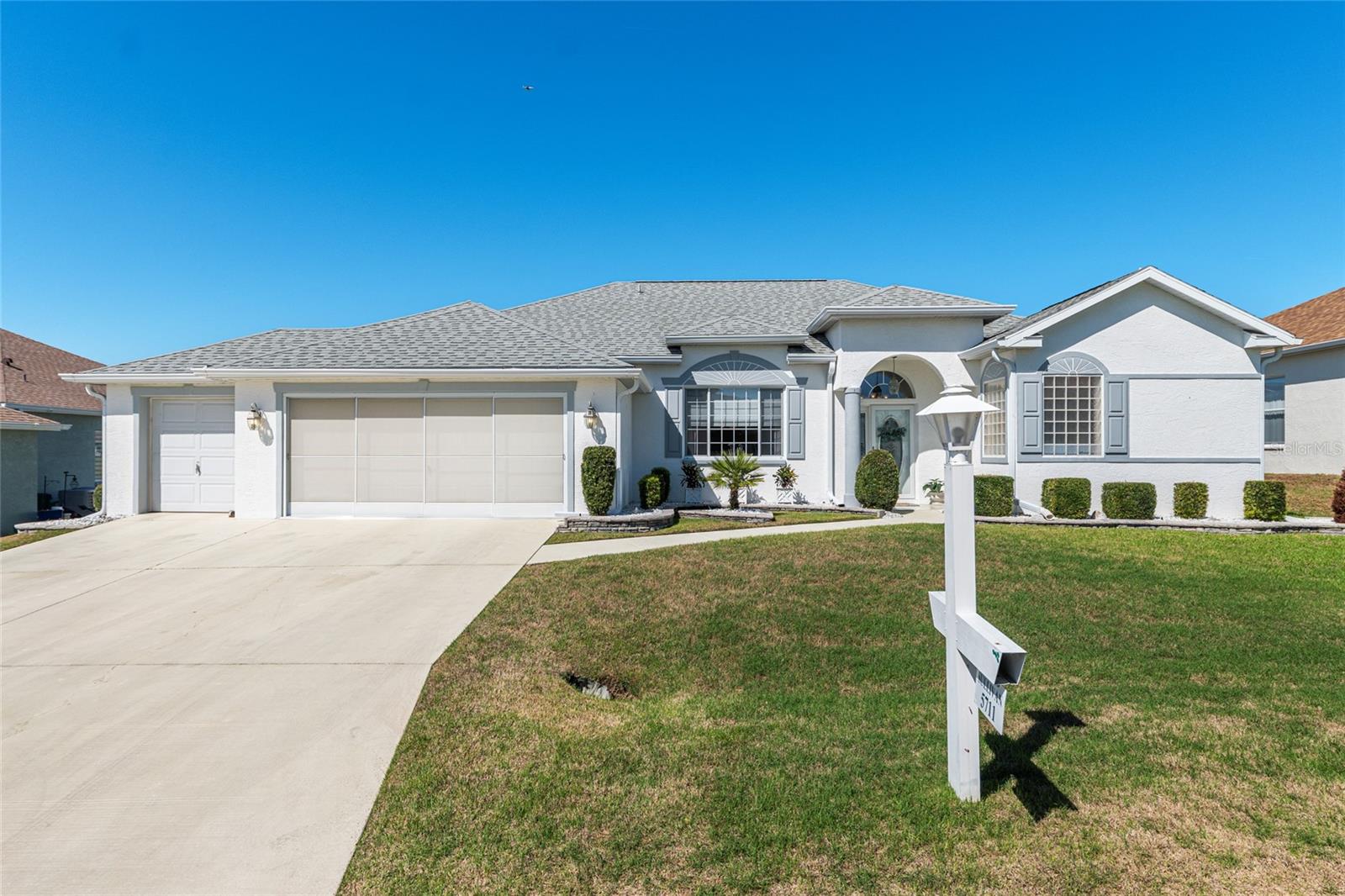 Image 6 of 91 For 5711 25th Loop