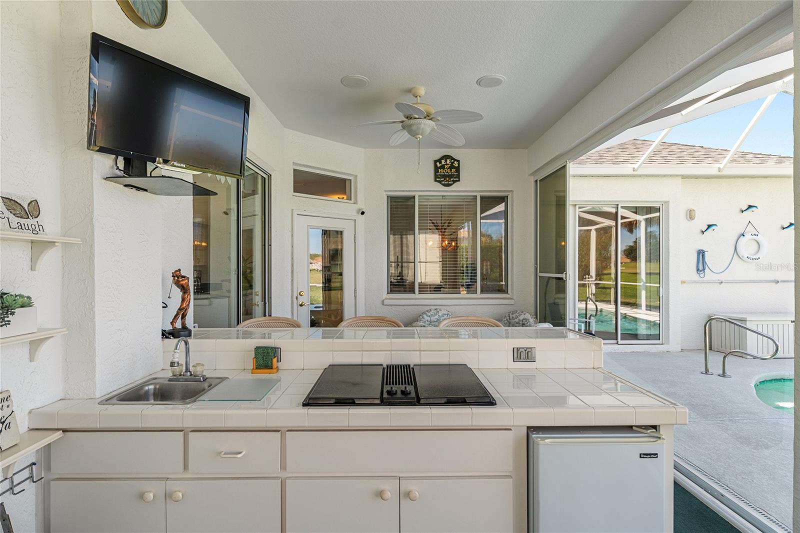 Image 67 of 91 For 5711 25th Loop