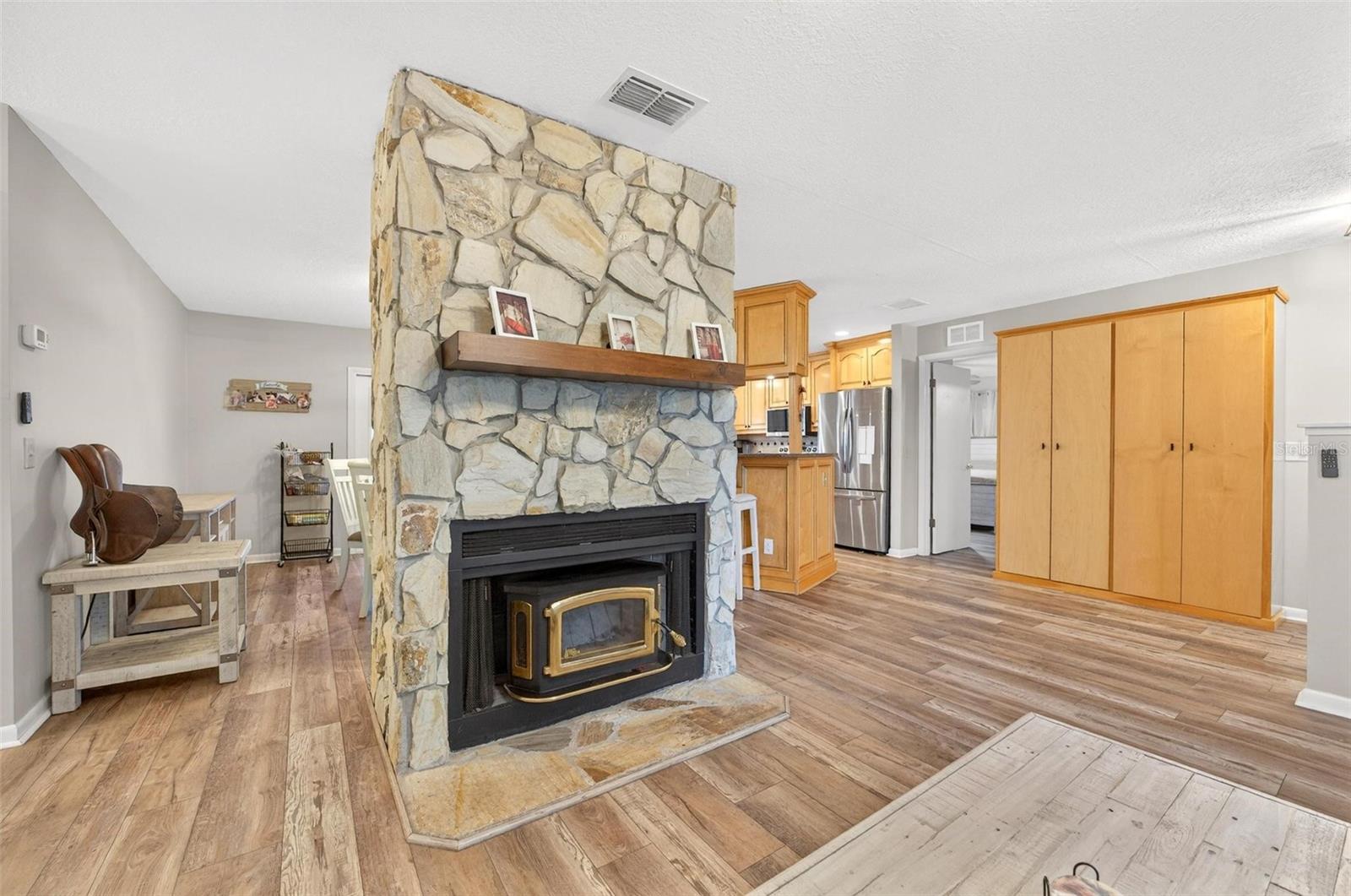 Image 10 of 100 For 12650 98th Lane