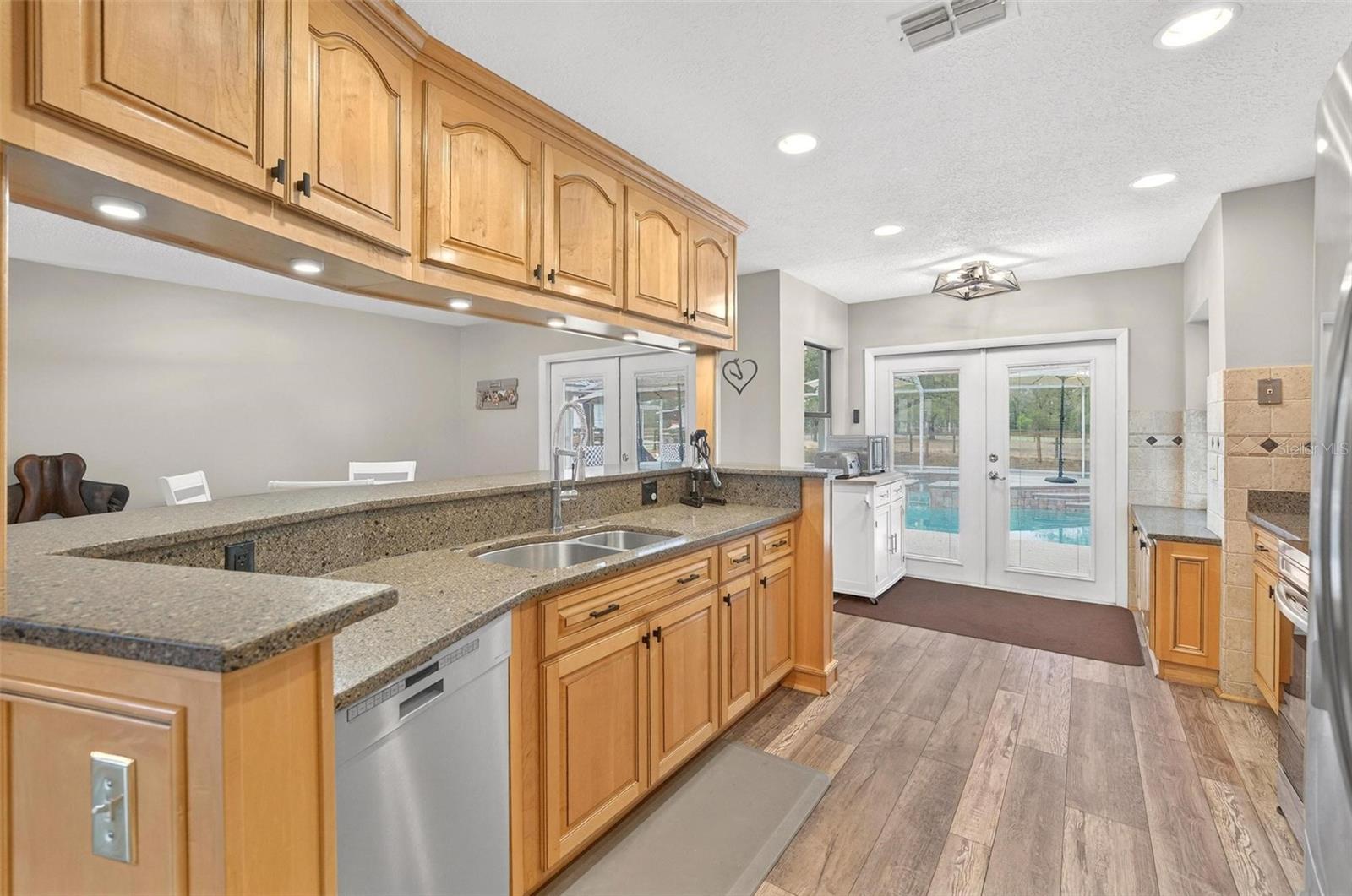 Image 12 of 100 For 12650 98th Lane