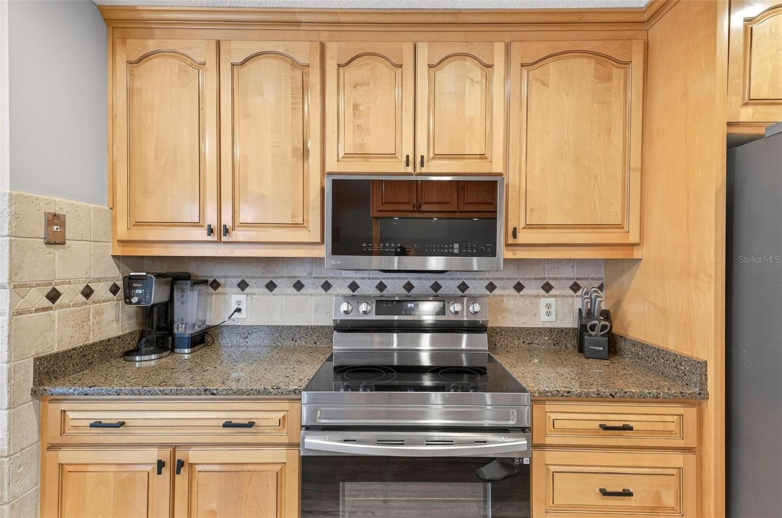 Image 15 of 100 For 12650 98th Lane