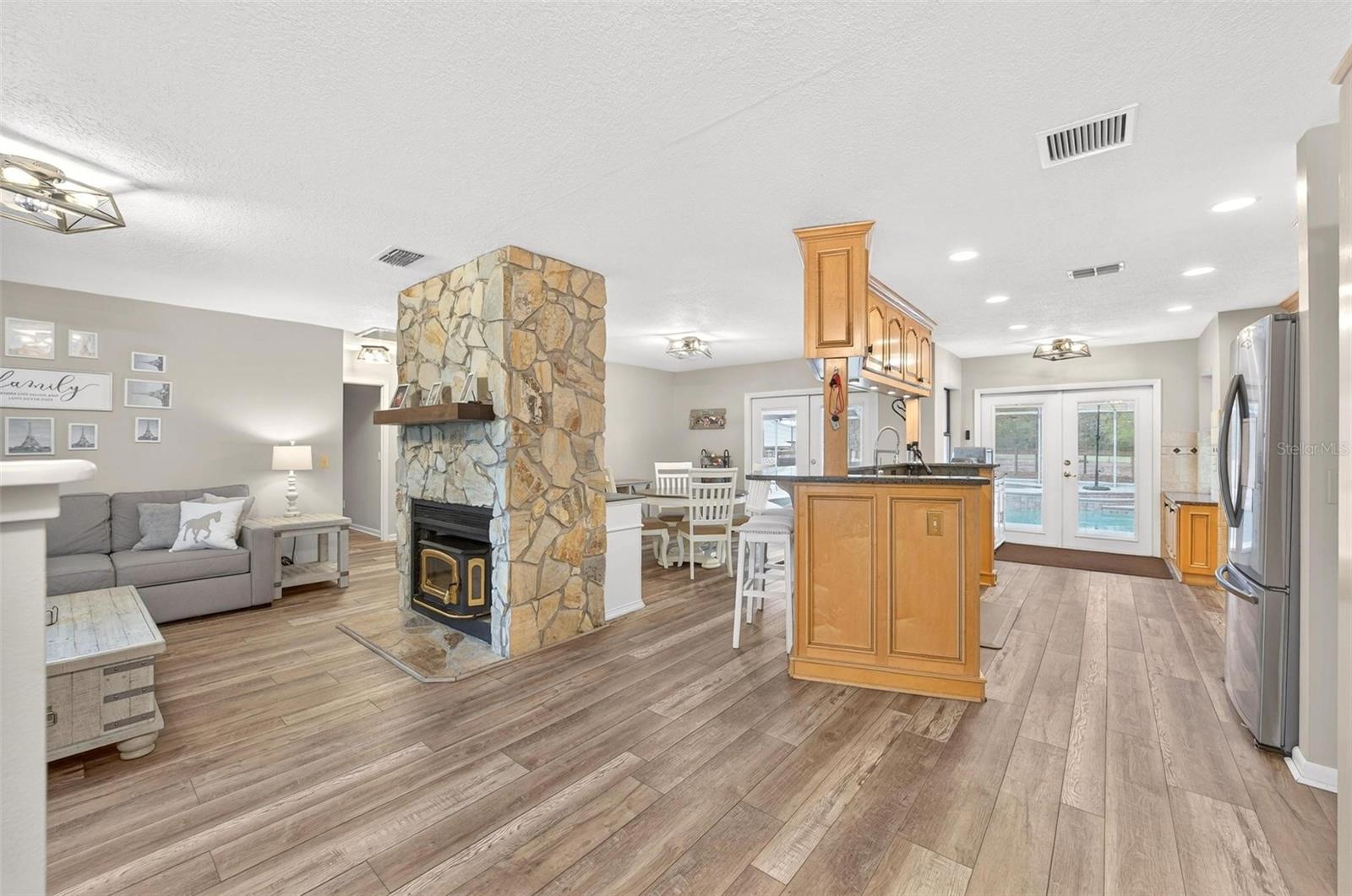 Image 5 of 100 For 12650 98th Lane