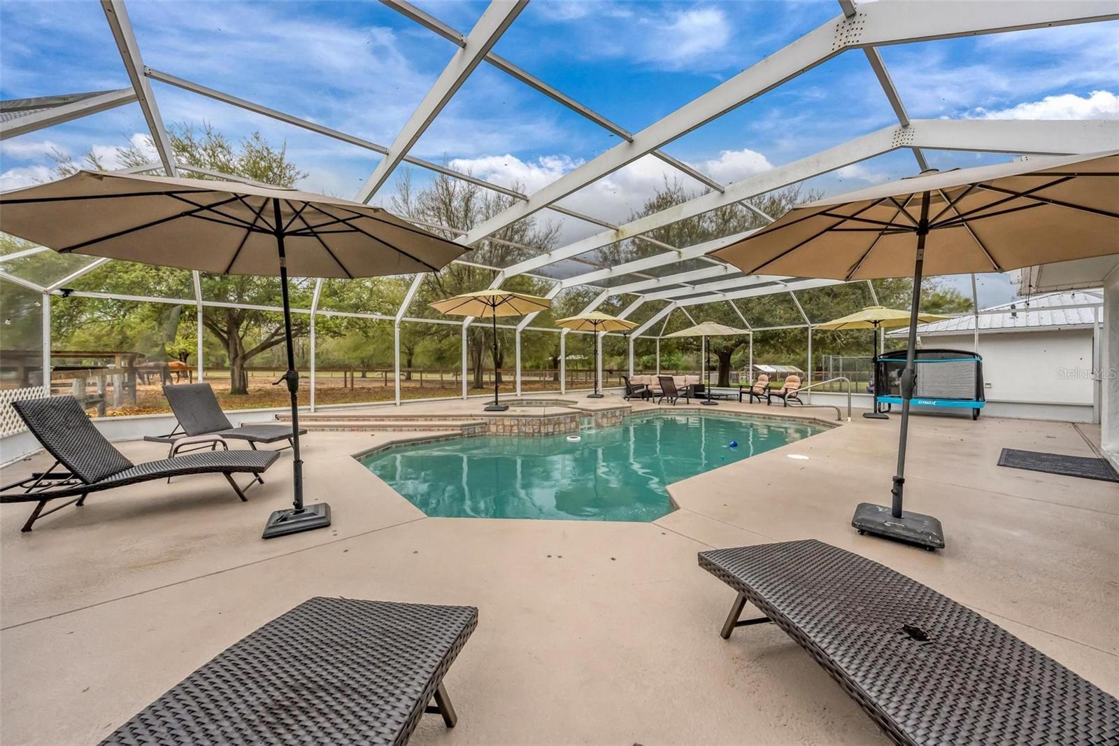 Image 51 of 100 For 12650 98th Lane