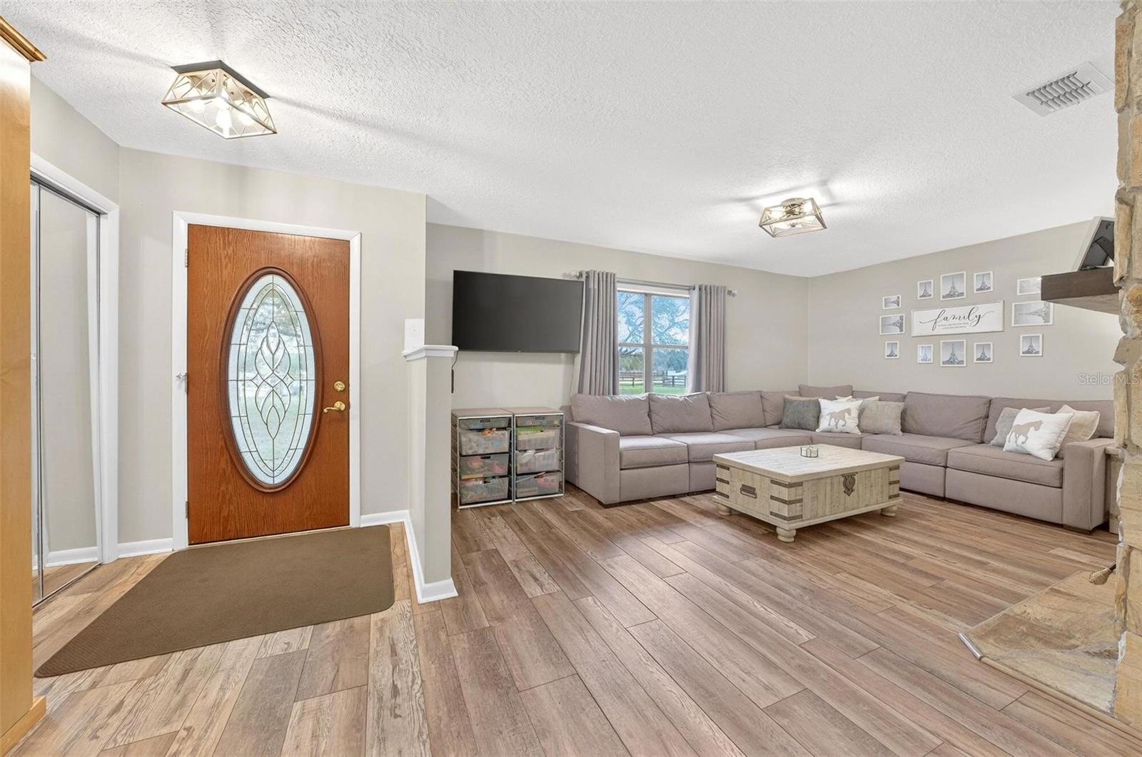 Image 6 of 100 For 12650 98th Lane