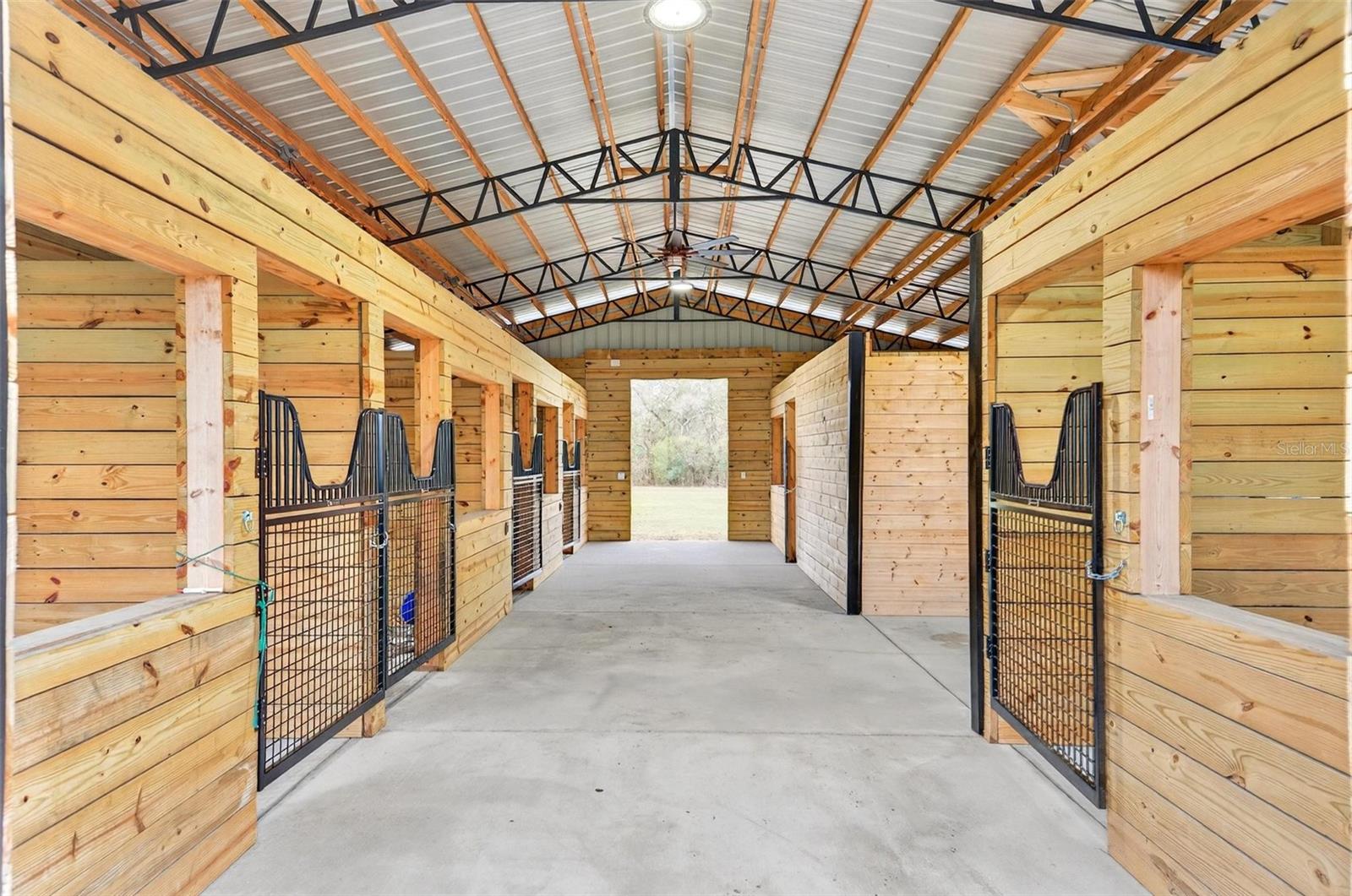 Image 63 of 100 For 12650 98th Lane