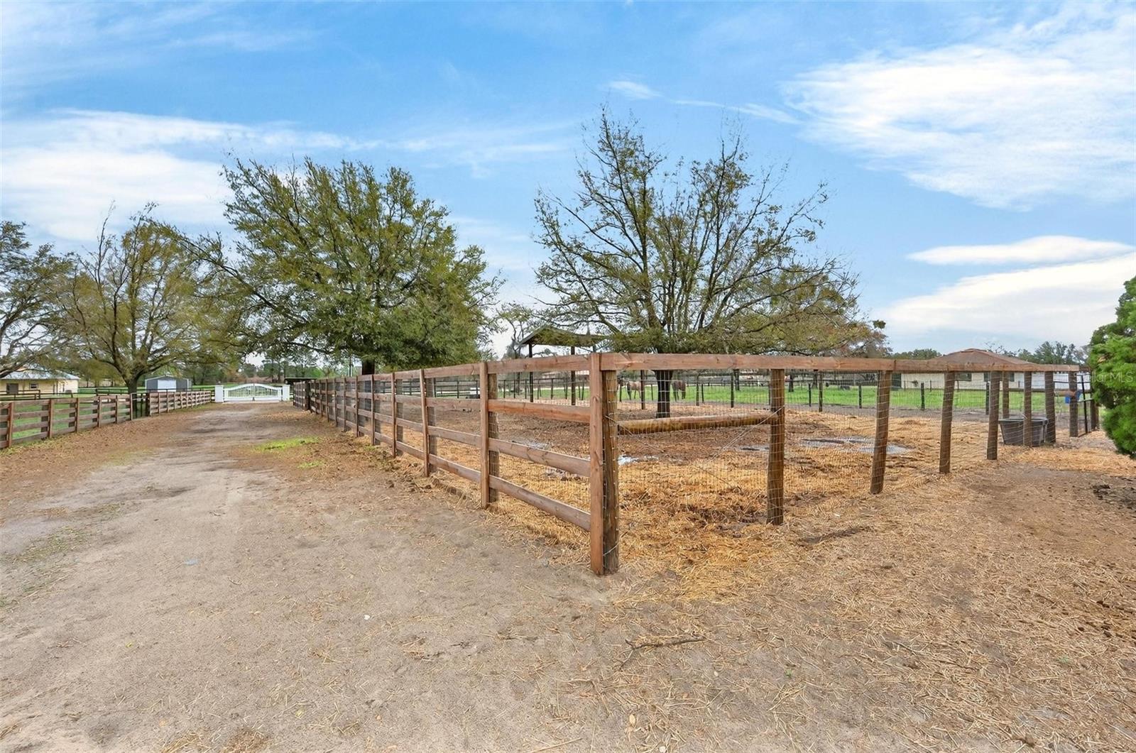 Image 75 of 100 For 12650 98th Lane