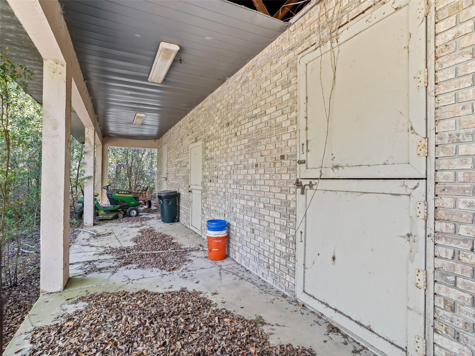 Image 37 of 41 For 10120 71st Court