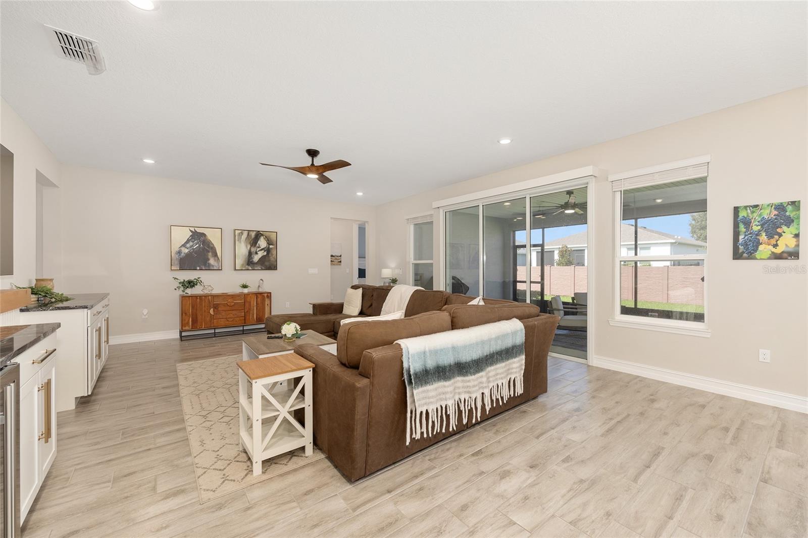 Image 11 of 44 For 4342 55th Court