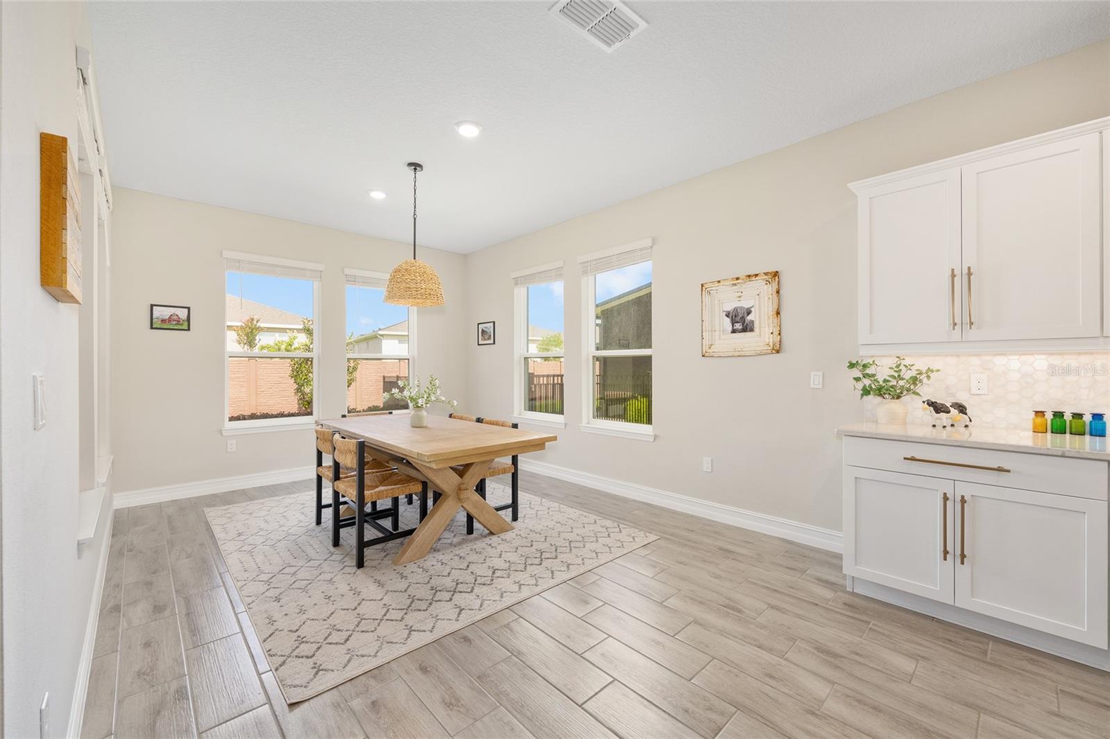 Image 18 of 44 For 4342 55th Court