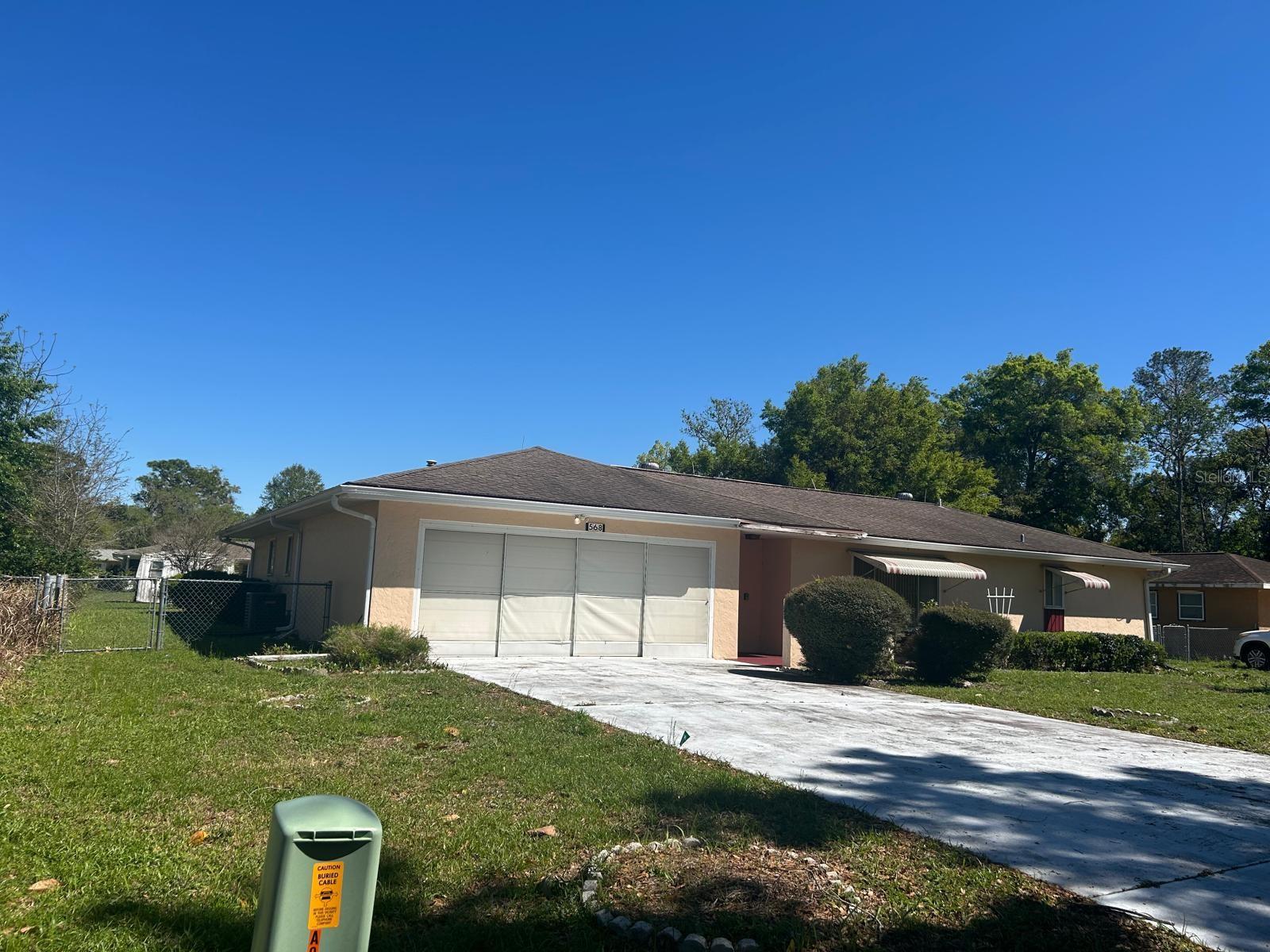 Image 26 of 26 For 568 Silver Course Loop