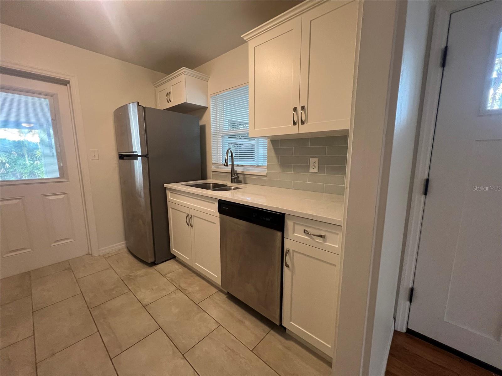 Image 13 of 34 For 1222 3rd Street