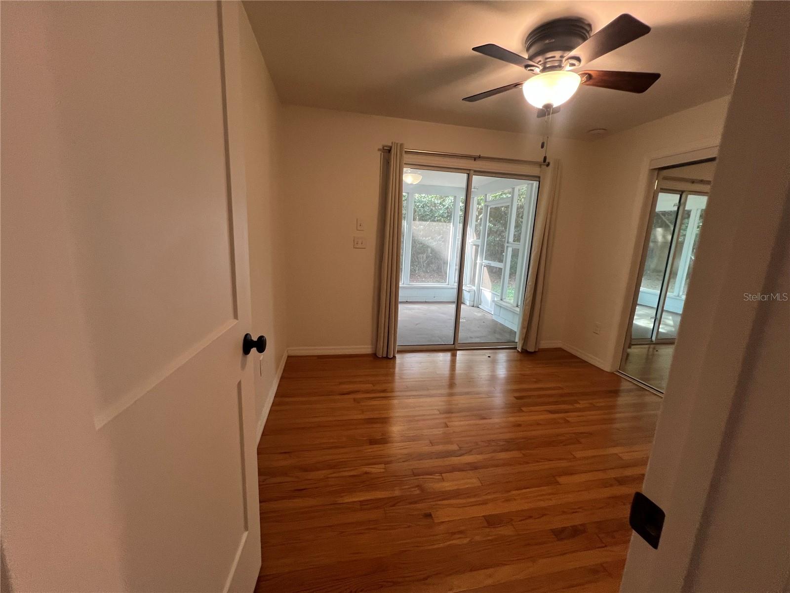 Image 19 of 34 For 1222 3rd Street