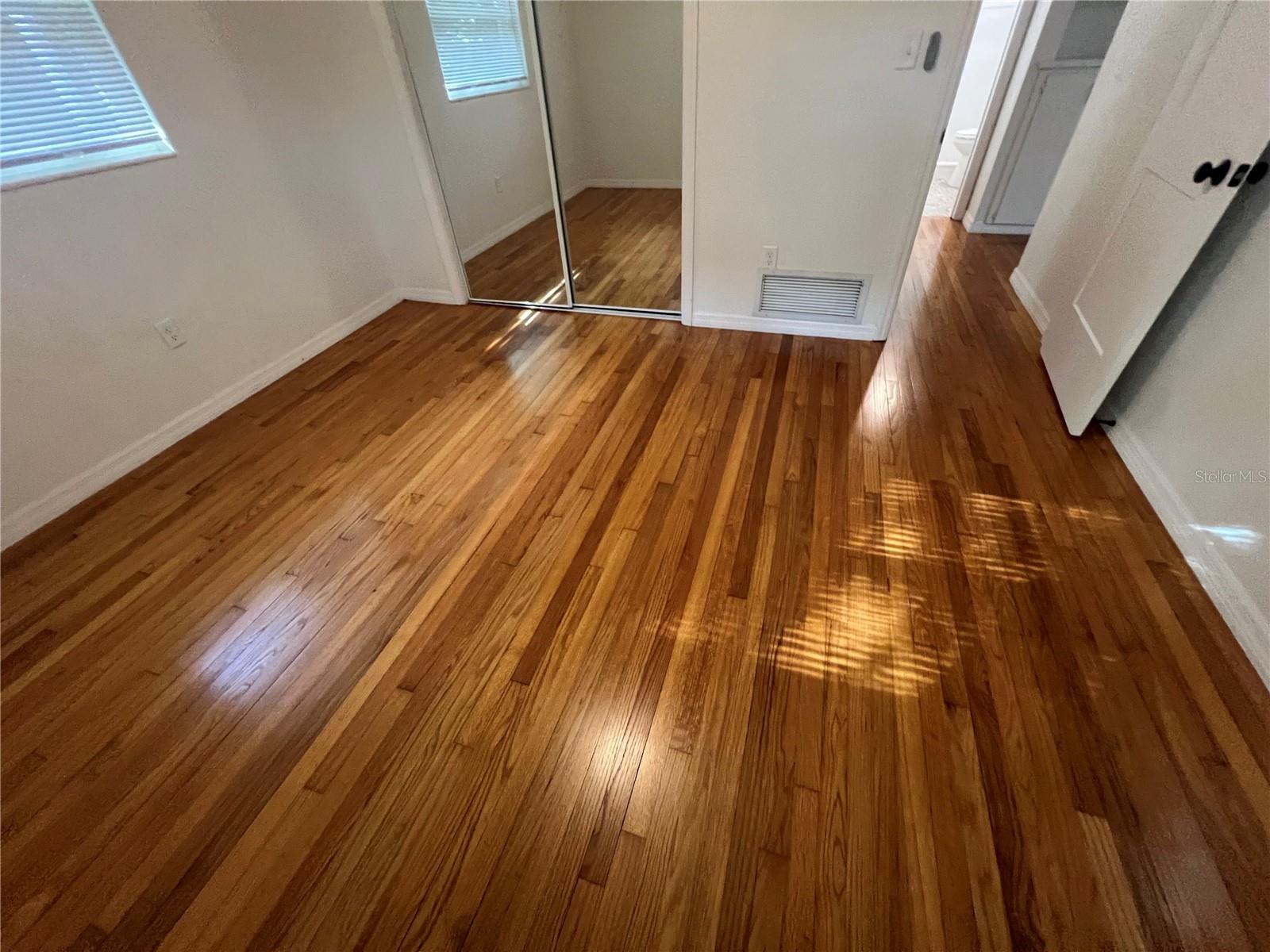 Image 28 of 34 For 1222 3rd Street