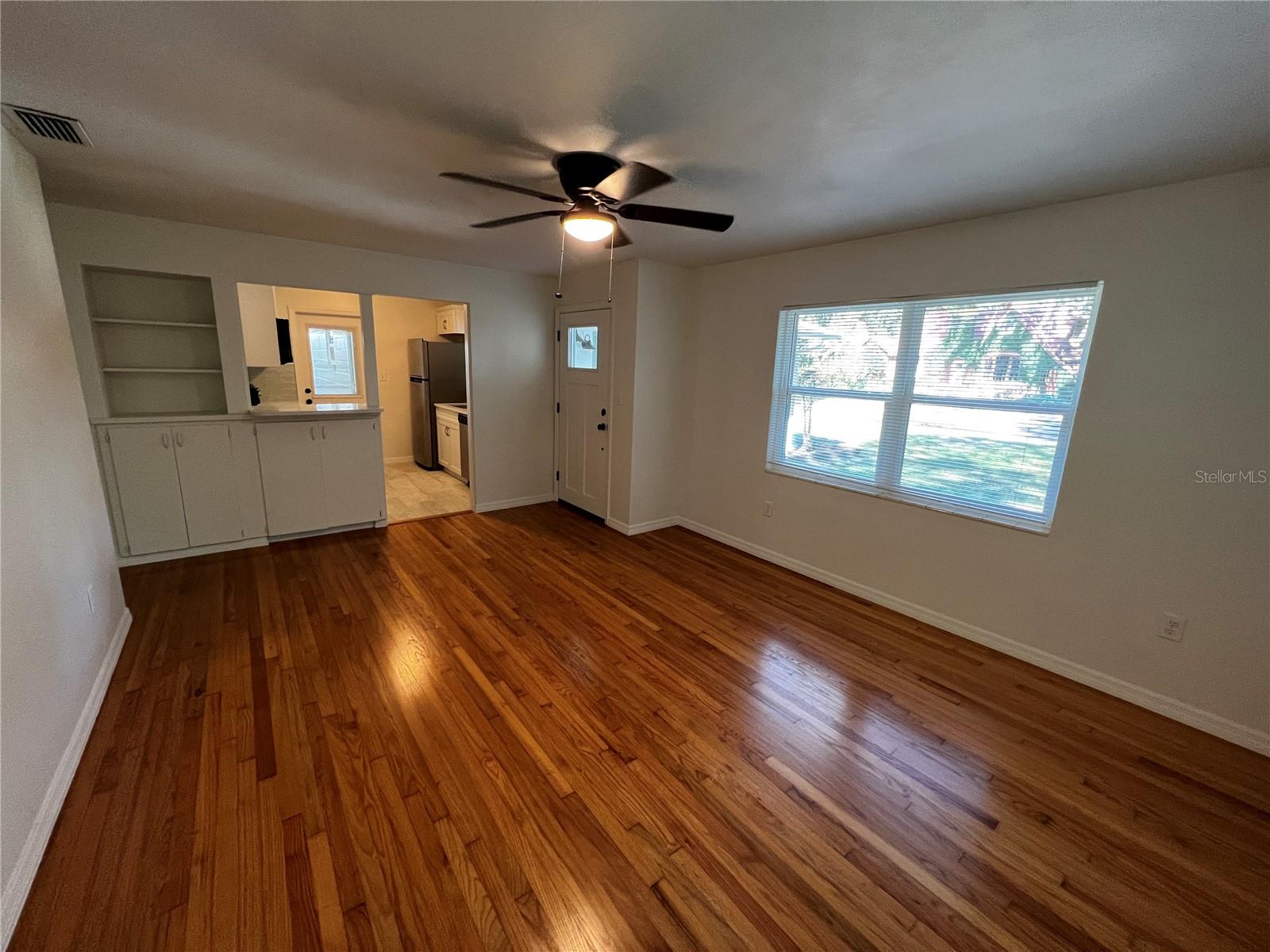 Image 4 of 34 For 1222 3rd Street