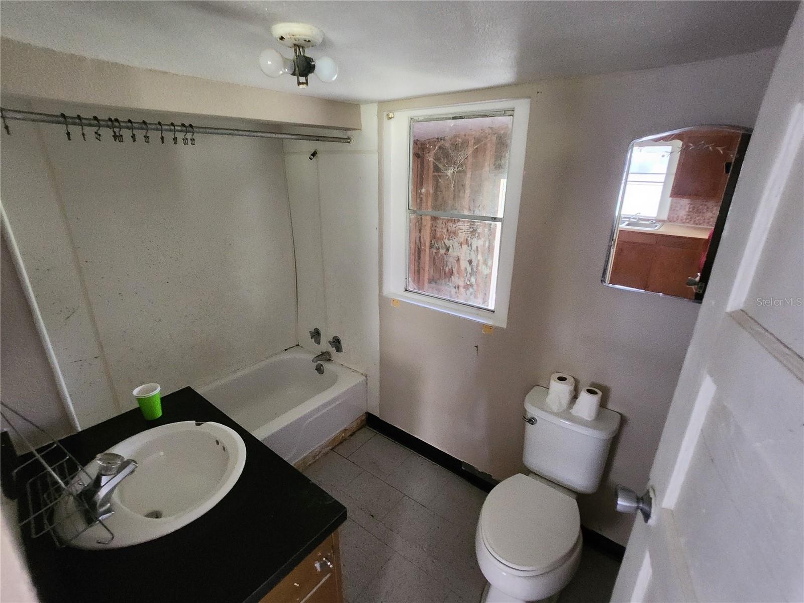 Image 19 of 42 For 16930 1st Lane