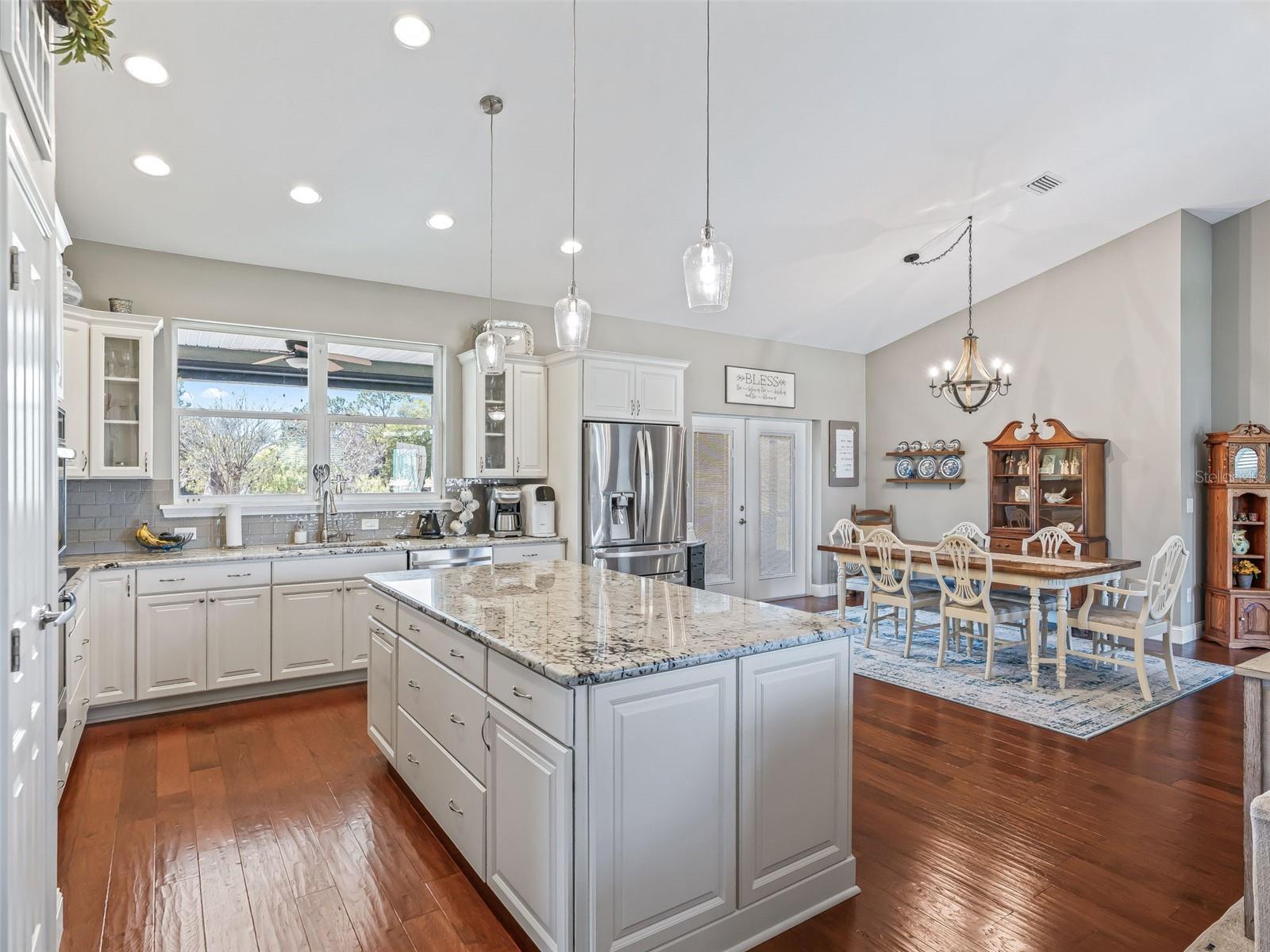 Image 17 of 54 For 1410 Meadow View Way