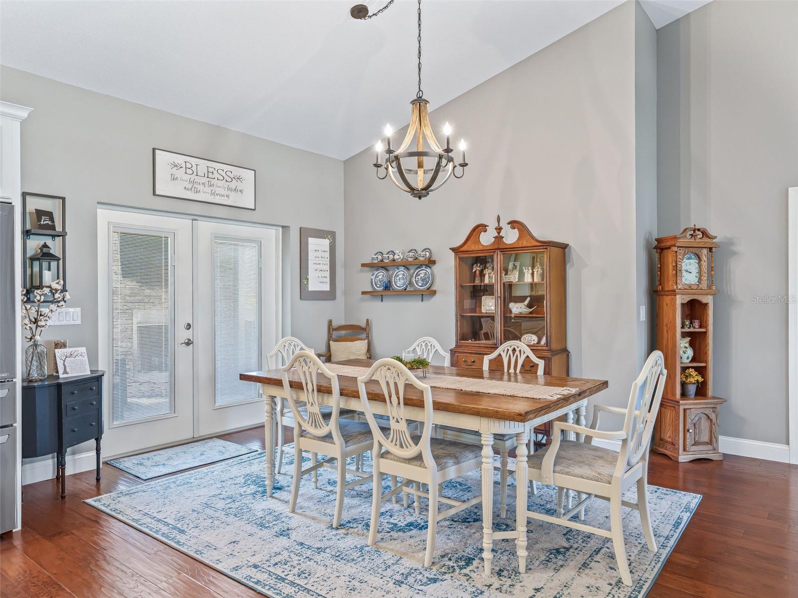 Image 8 of 54 For 1410 Meadow View Way