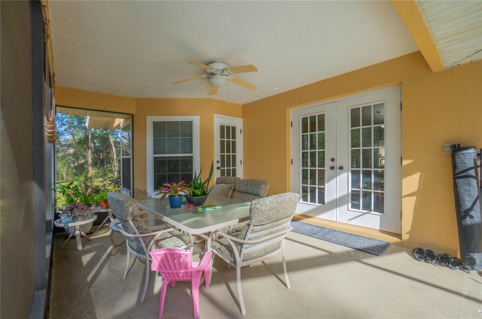 Image 25 of 56 For 826 Gaines Lane