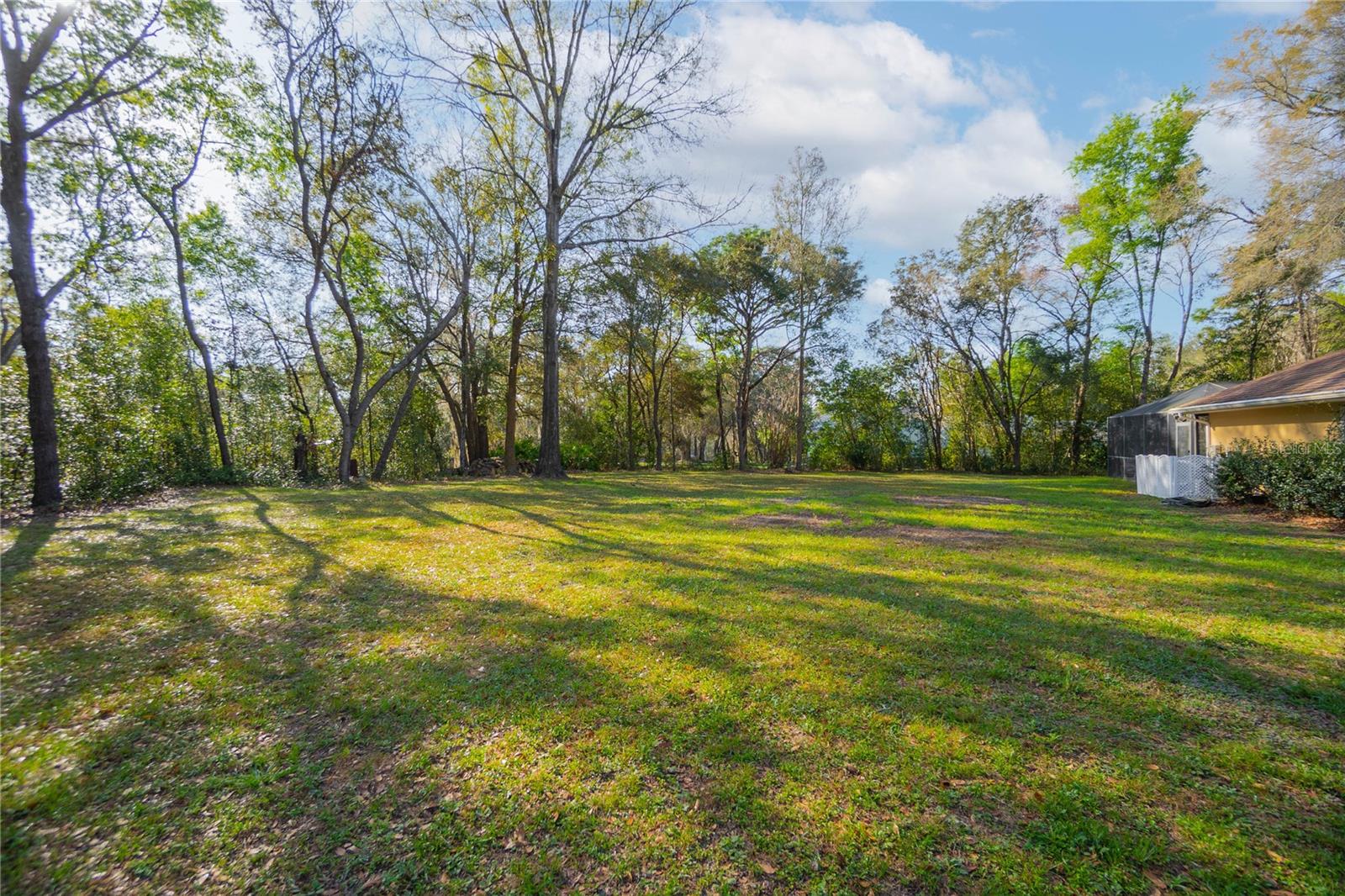 Image 38 of 56 For 826 Gaines Lane