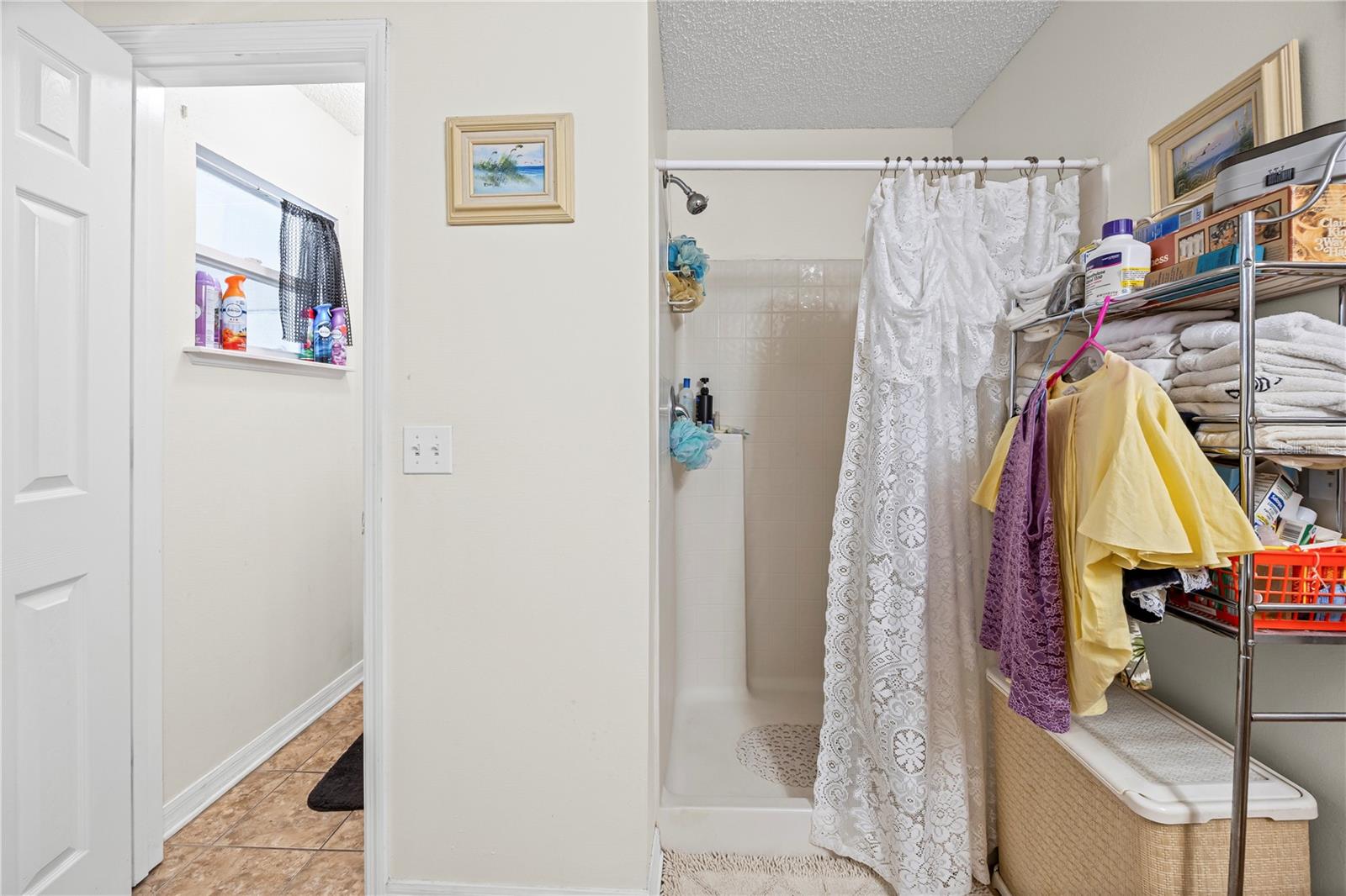 Listing photo id 29 for 8453 Apple Orchard Road