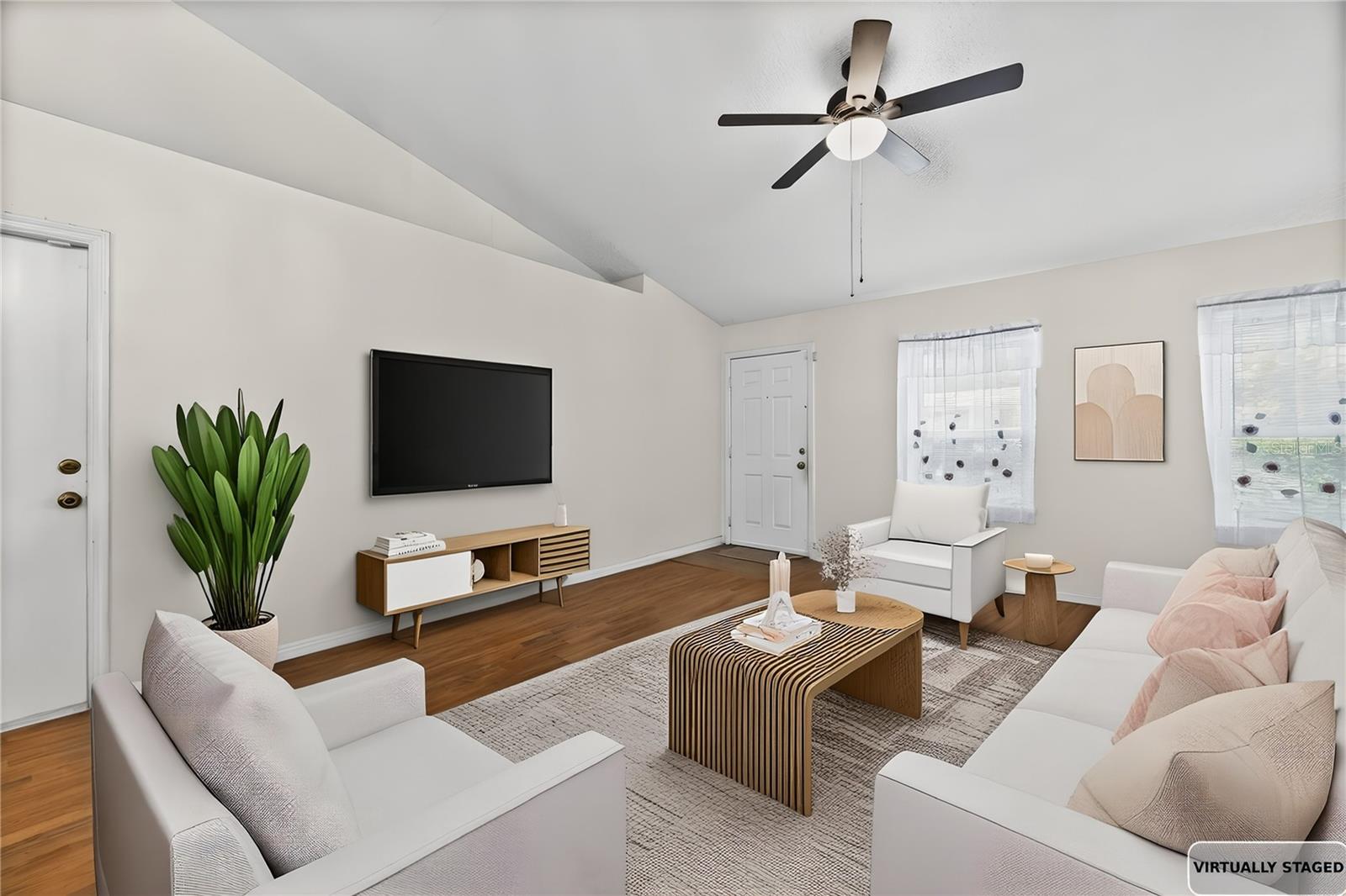 Listing photo id 38 for 8453 Apple Orchard Road