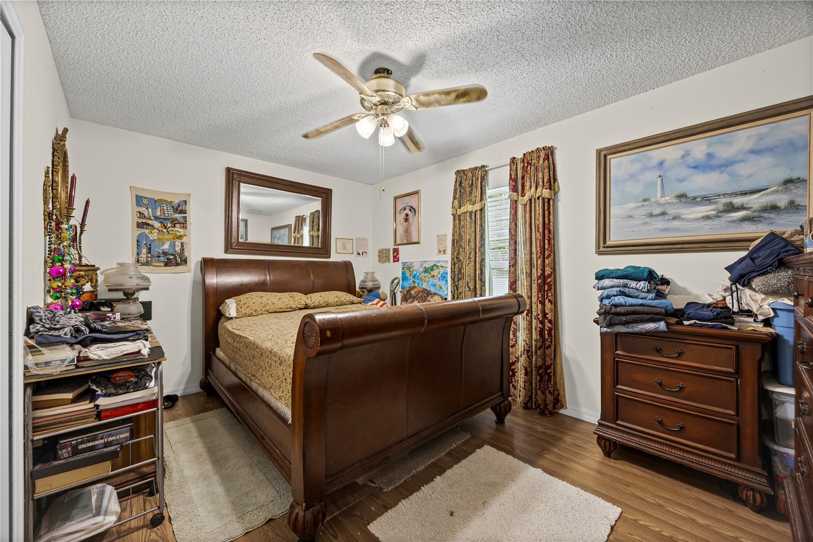 Listing photo id 43 for 8453 Apple Orchard Road