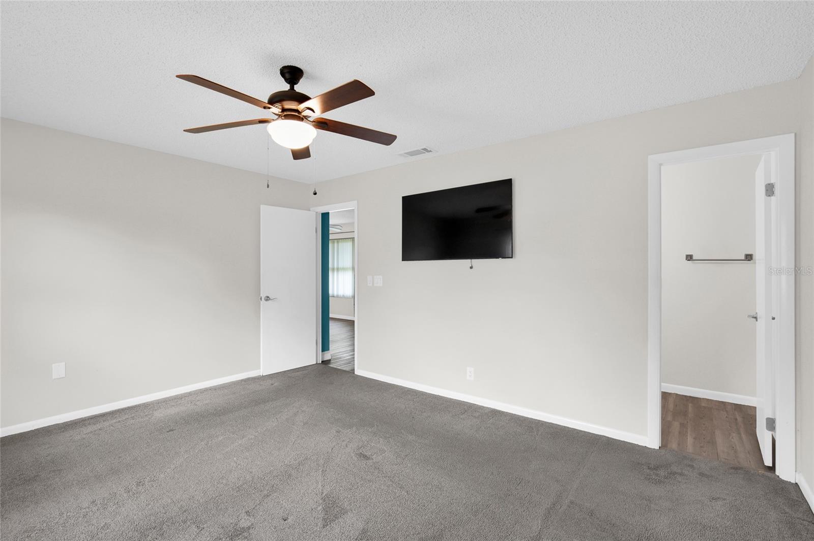 Image 22 of 45 For 317 Bahia Circle