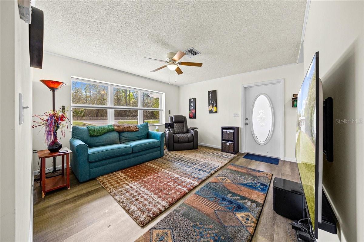 Image 6 of 42 For 23177 Beach Boulevard