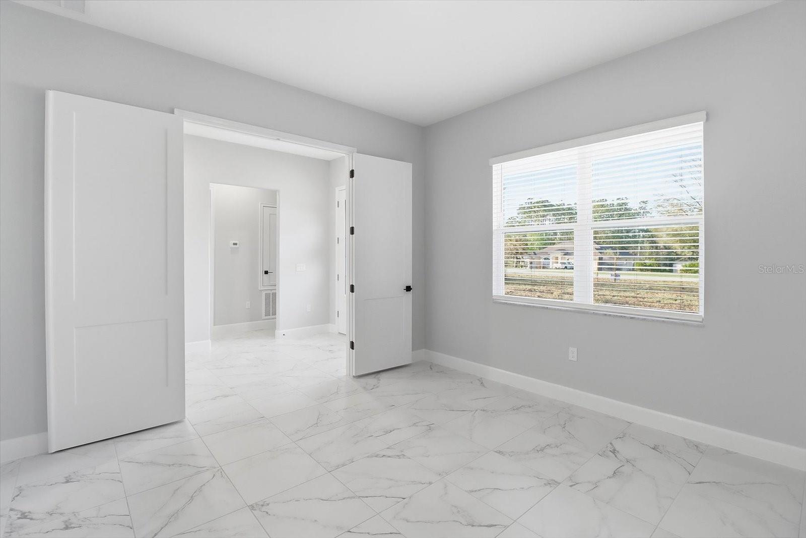 Image 8 of 46 For 2871 Mustang Boulevard 3