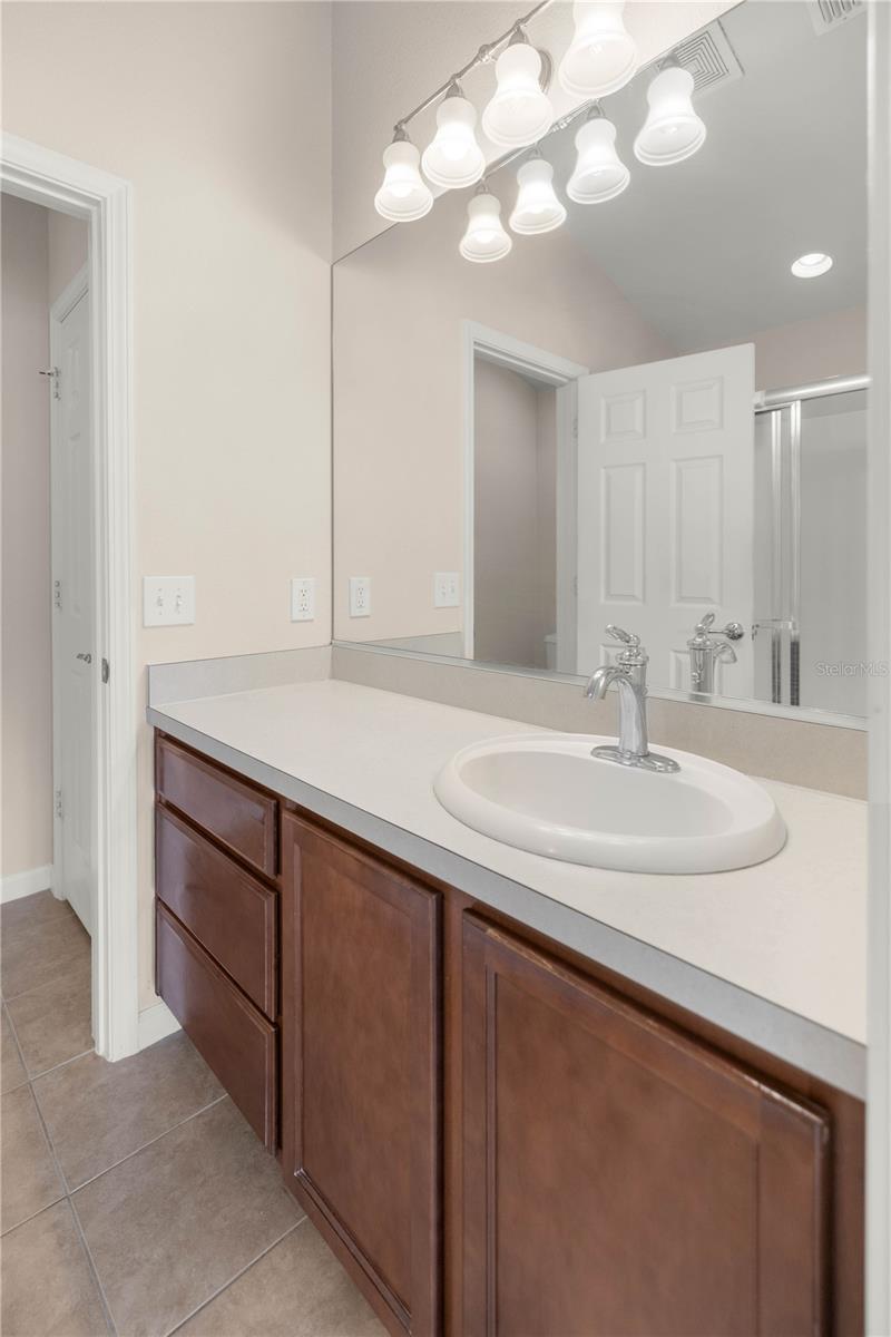 Image 12 of 19 For 4664 40th Place